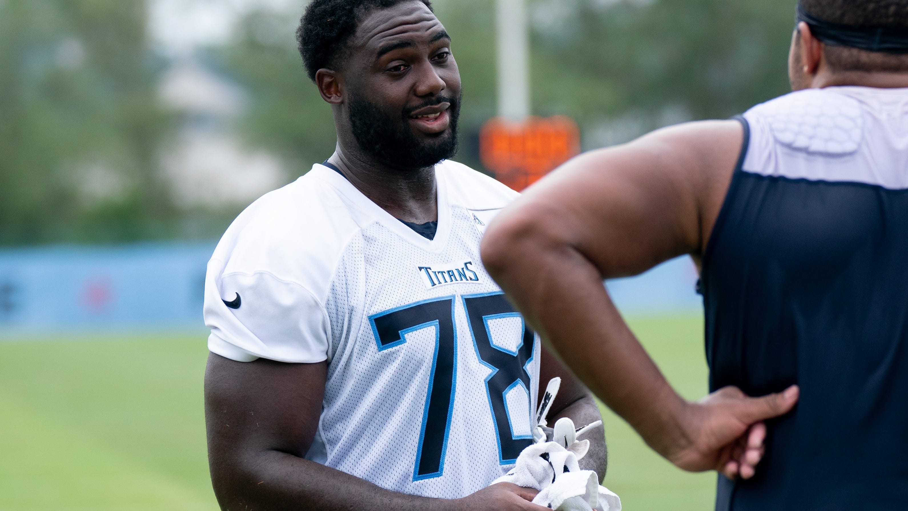 Former Ohio State offensive lineman signs one-year deal with 49ers