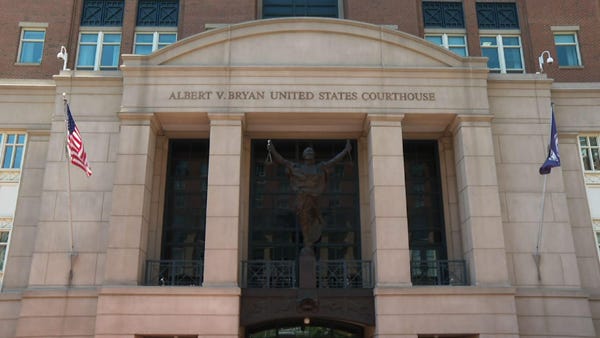 IS 'Beatle' gets life term for US hostage deaths