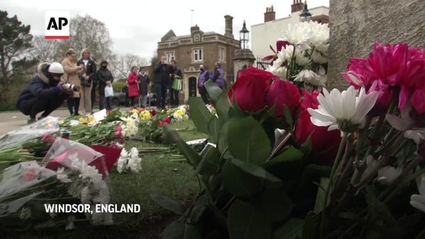 Mourners in Windsor reflect on Philip's legacy