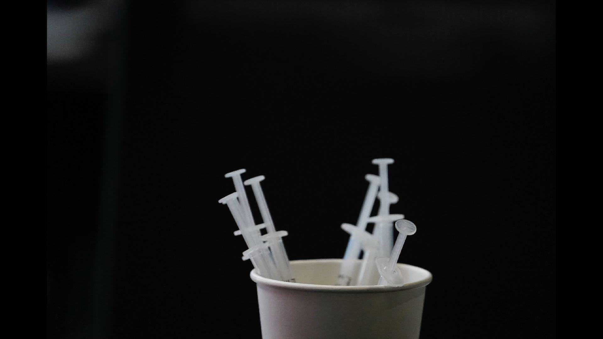 Fact check COVID19 antibodies don't turn breast milk green