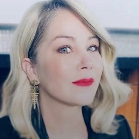 Christina Applegate reveals she has multiple scler