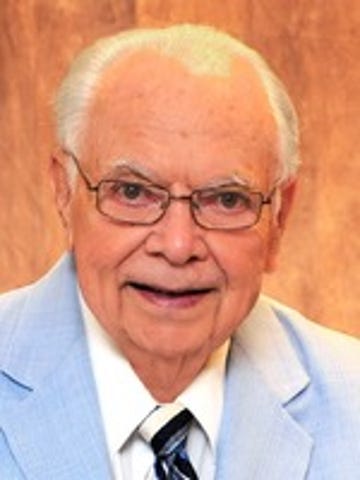 C. Thomas "Tom" Lindenfelser Obituary - Peoria Journal Star
