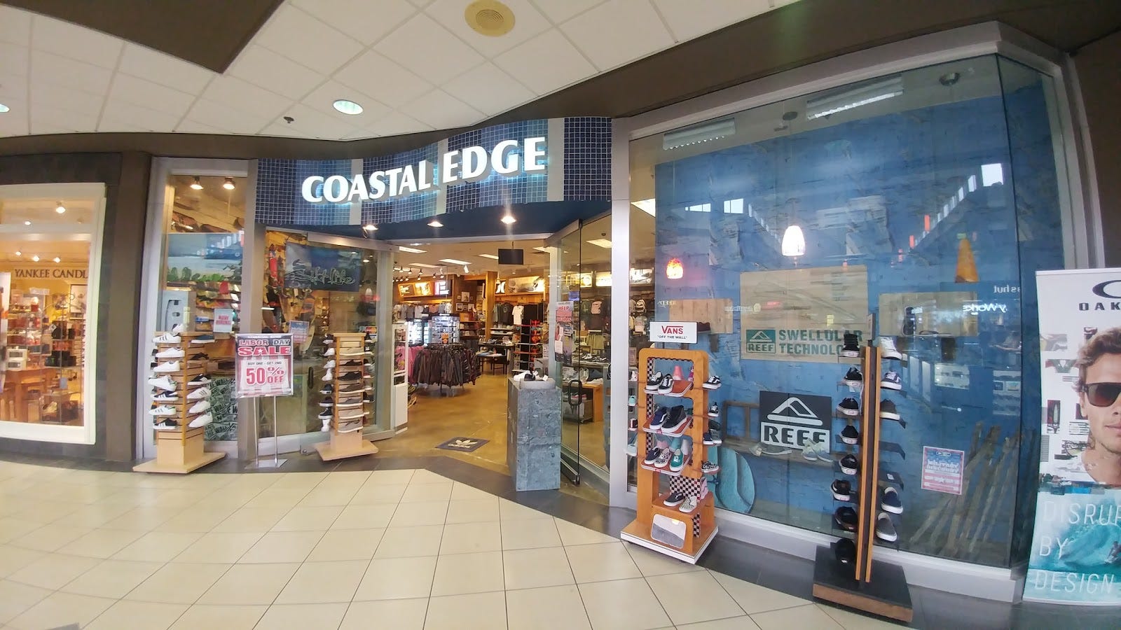 vans greenbrier mall