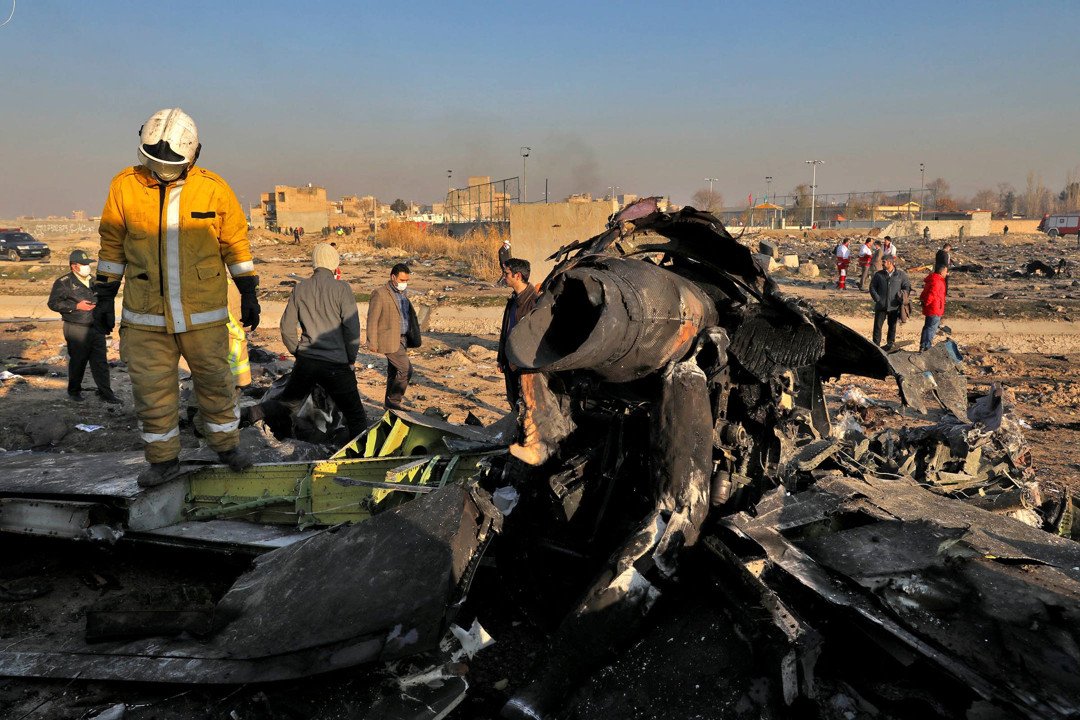 Iran plane crash: Ukraine Airlines flight, from missiles to the video