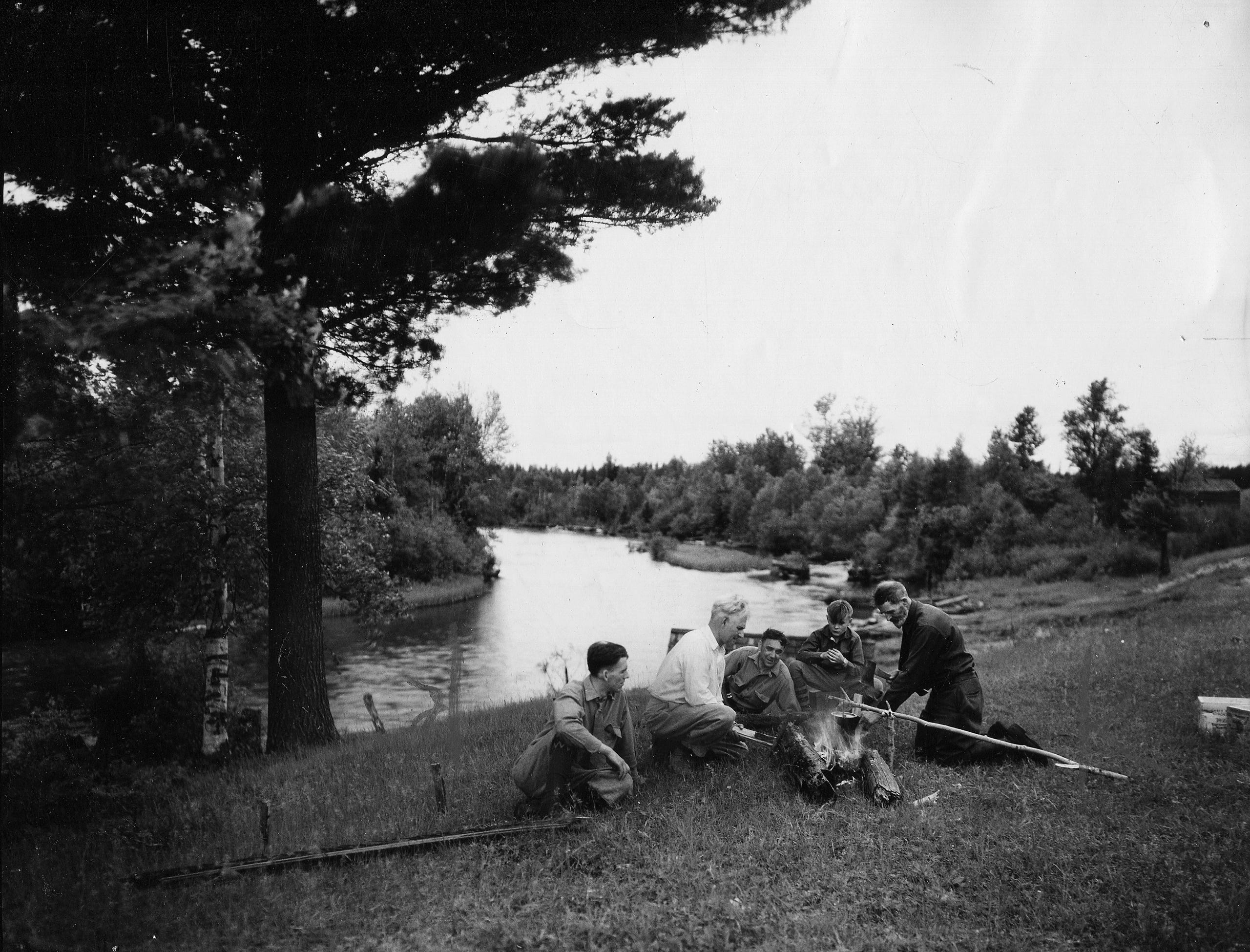 Michigan Outdoors 1929 1985