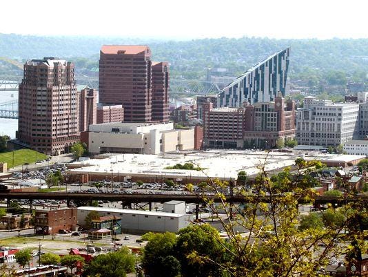 Exodus from Covington City Hall highlights political divide