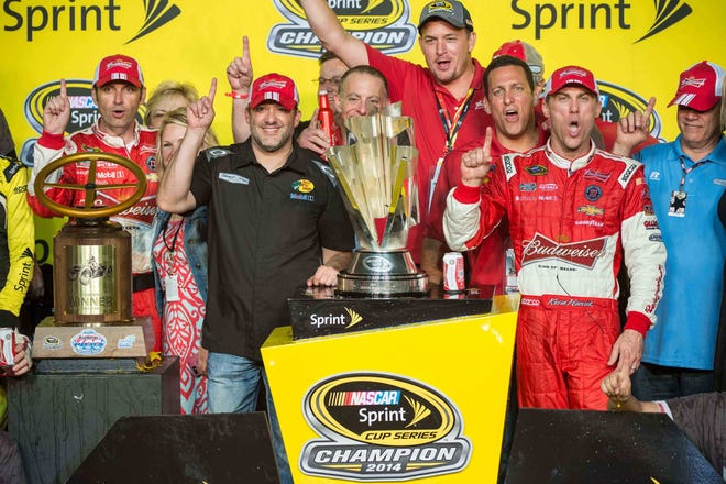 Kevin Harvick's bad end to 2020 didn't scare the smart people in Las Vegas.