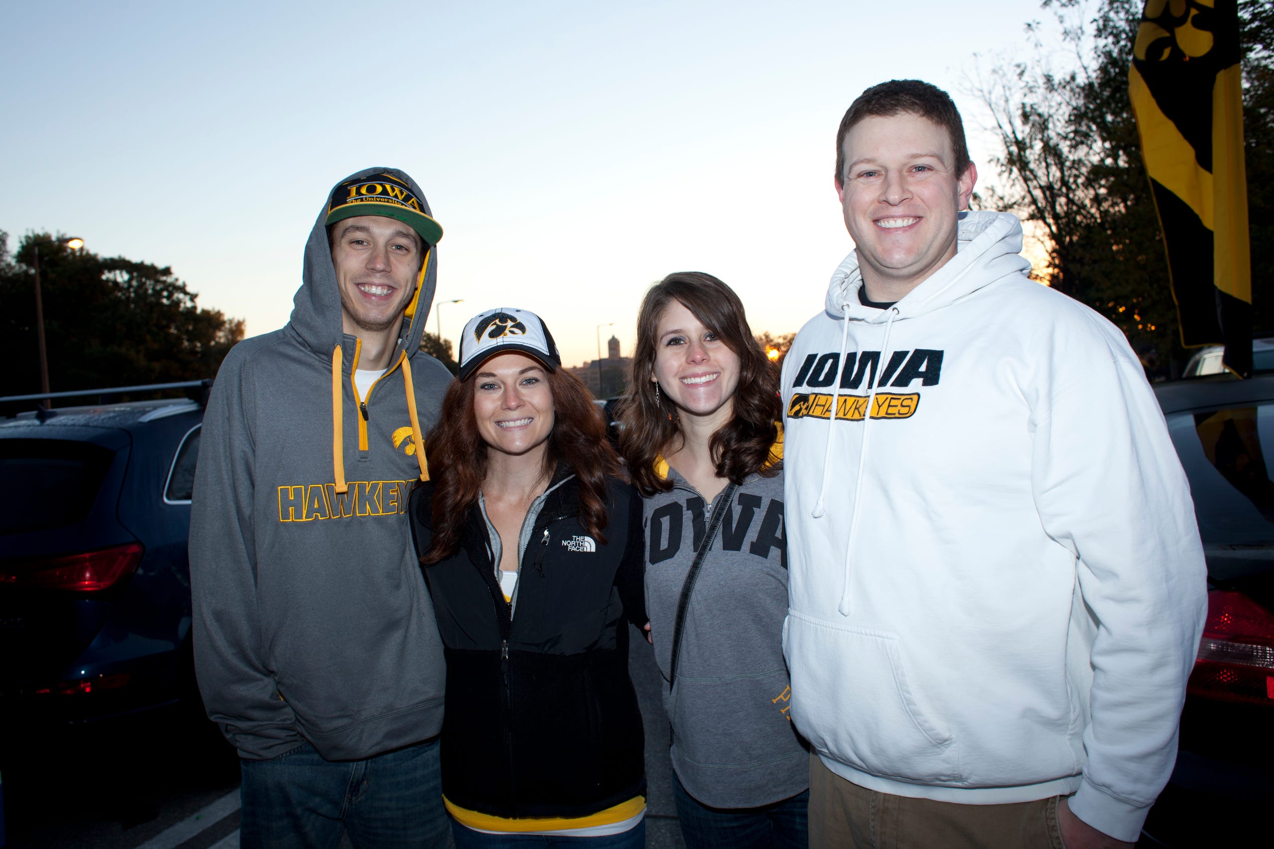43 Photos Iowa Vs Illinois Tailgating