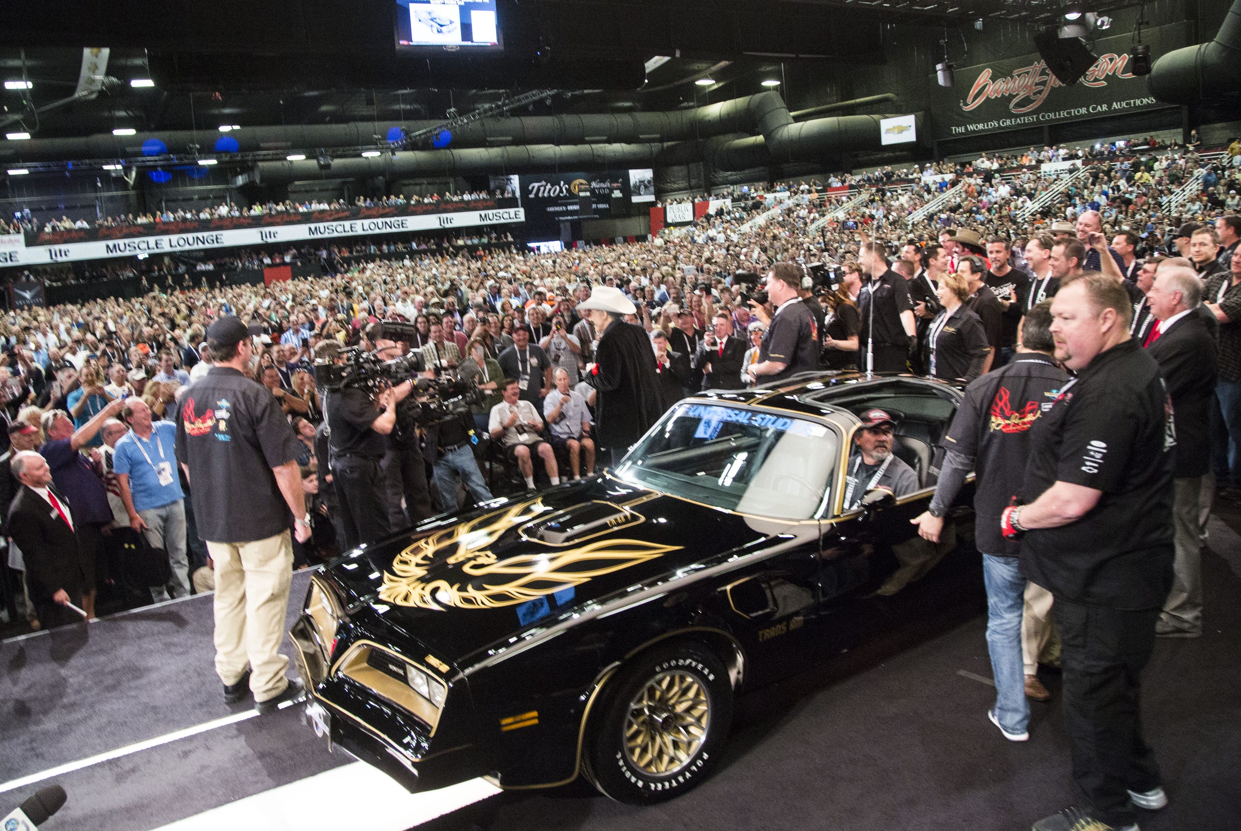 2016 Barrett Jackson Auction In Scottsdale