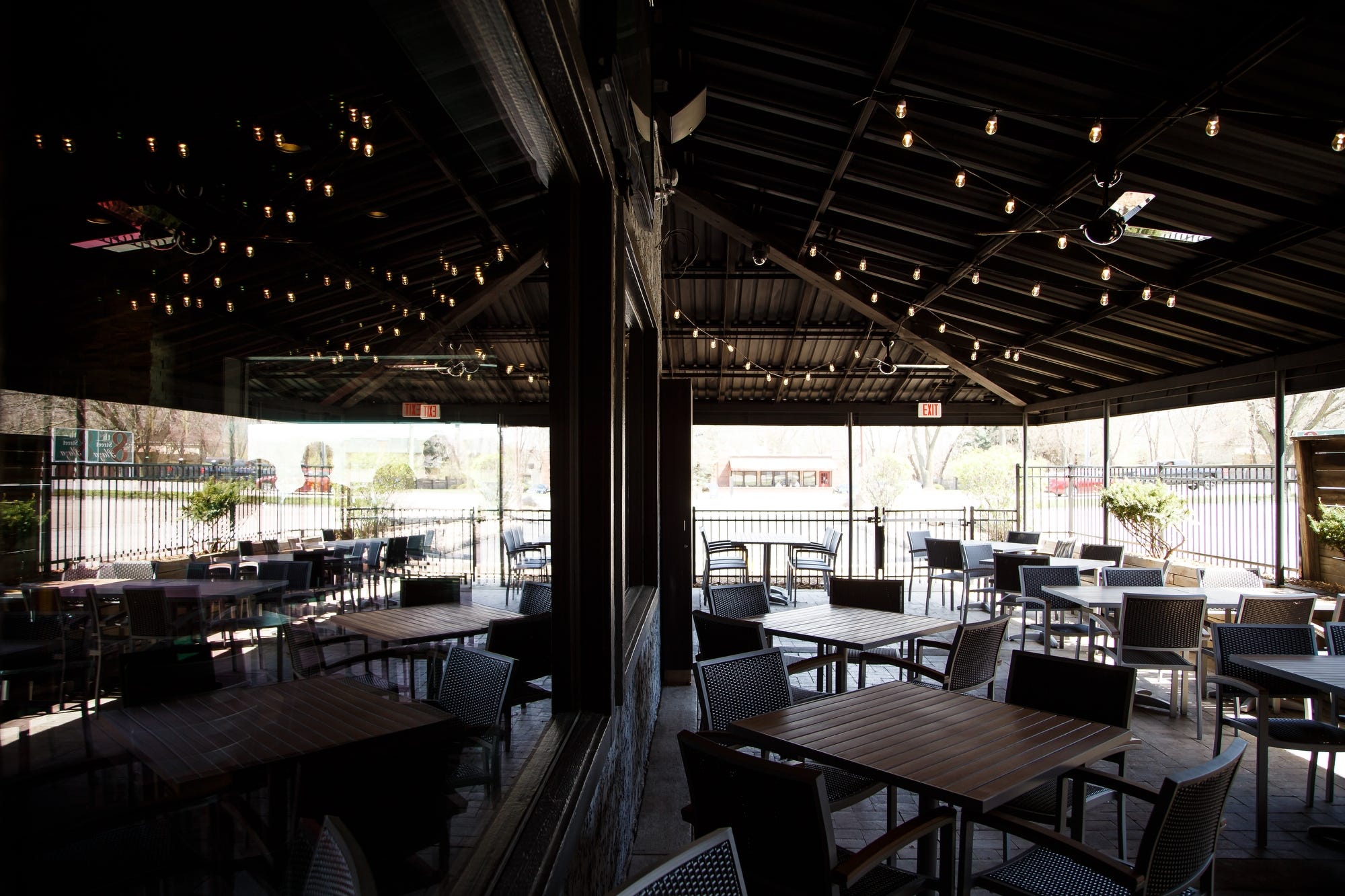 Explore these 15 rooftops and patios in Des Moines