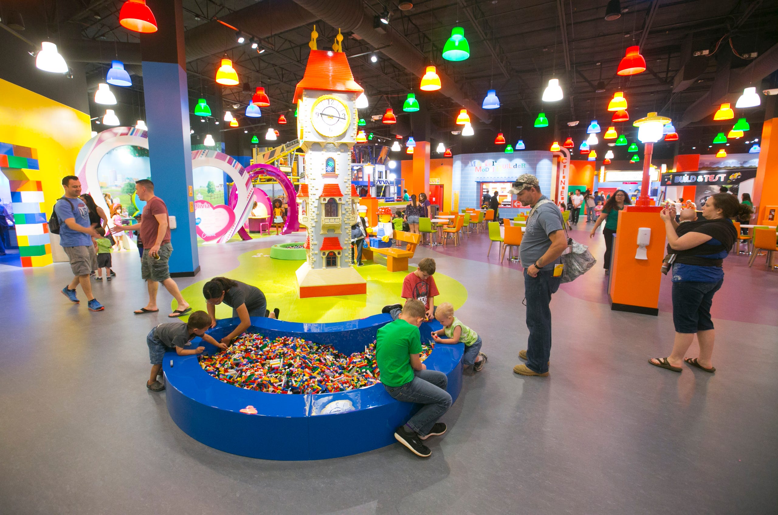 Sneak Peek Inside The Legoland Discovery Center At Arizona Mills