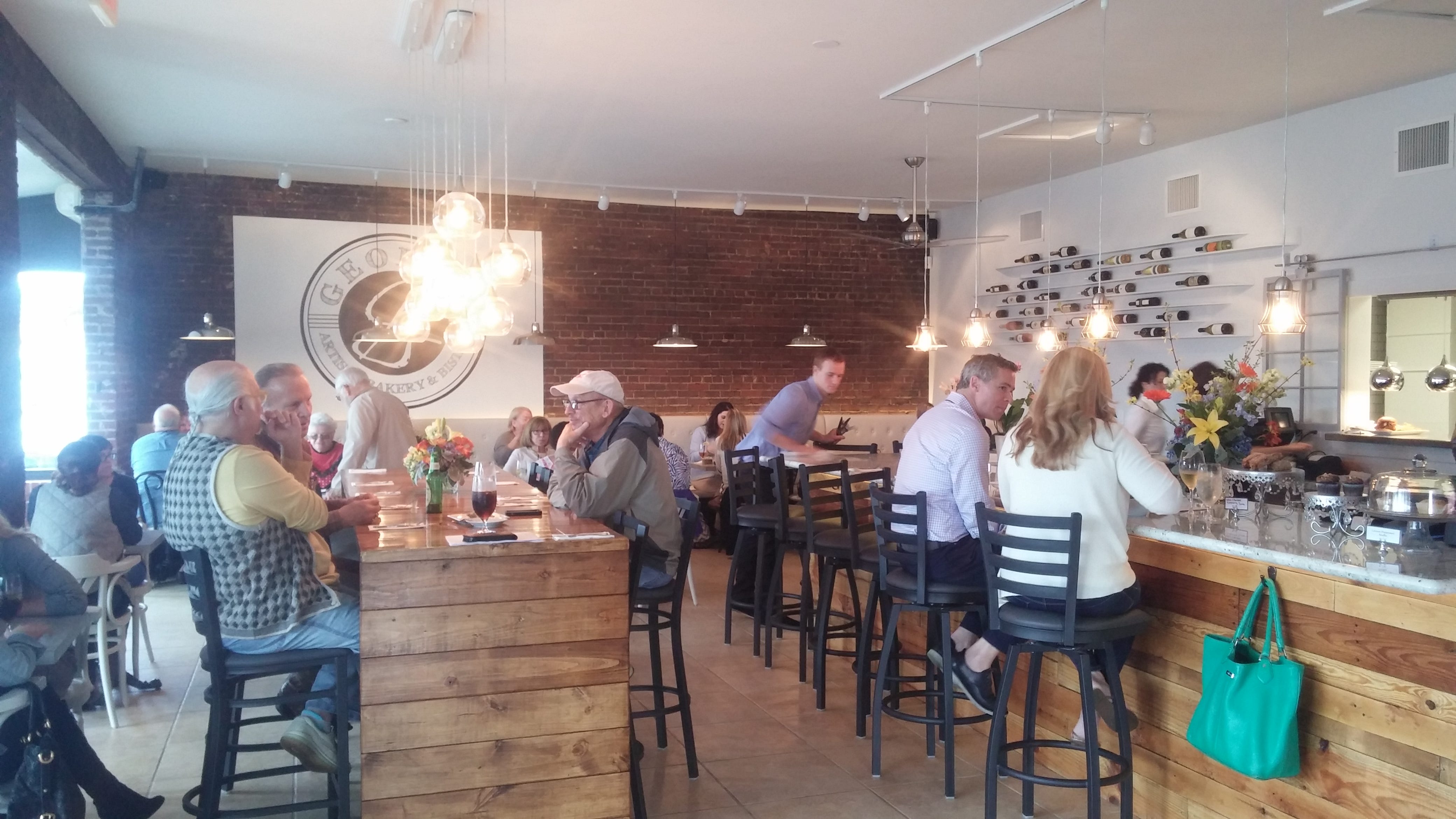 Http Www Pnj Com Story Life Light Side Bacon 2016 05 17 Happy Hour Deals 84482636 2017 05 26t15 21 19 7z Https Www Gannett Cdn Com Media 2016 05 17 Pensacola Pensacola 635990805318792474 Dsc05374 Jpg Victory Brewing Company