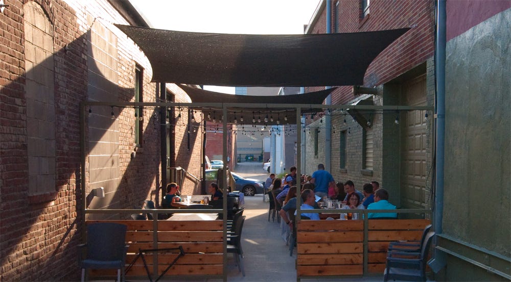 Explore these 15 rooftops and patios in Des Moines