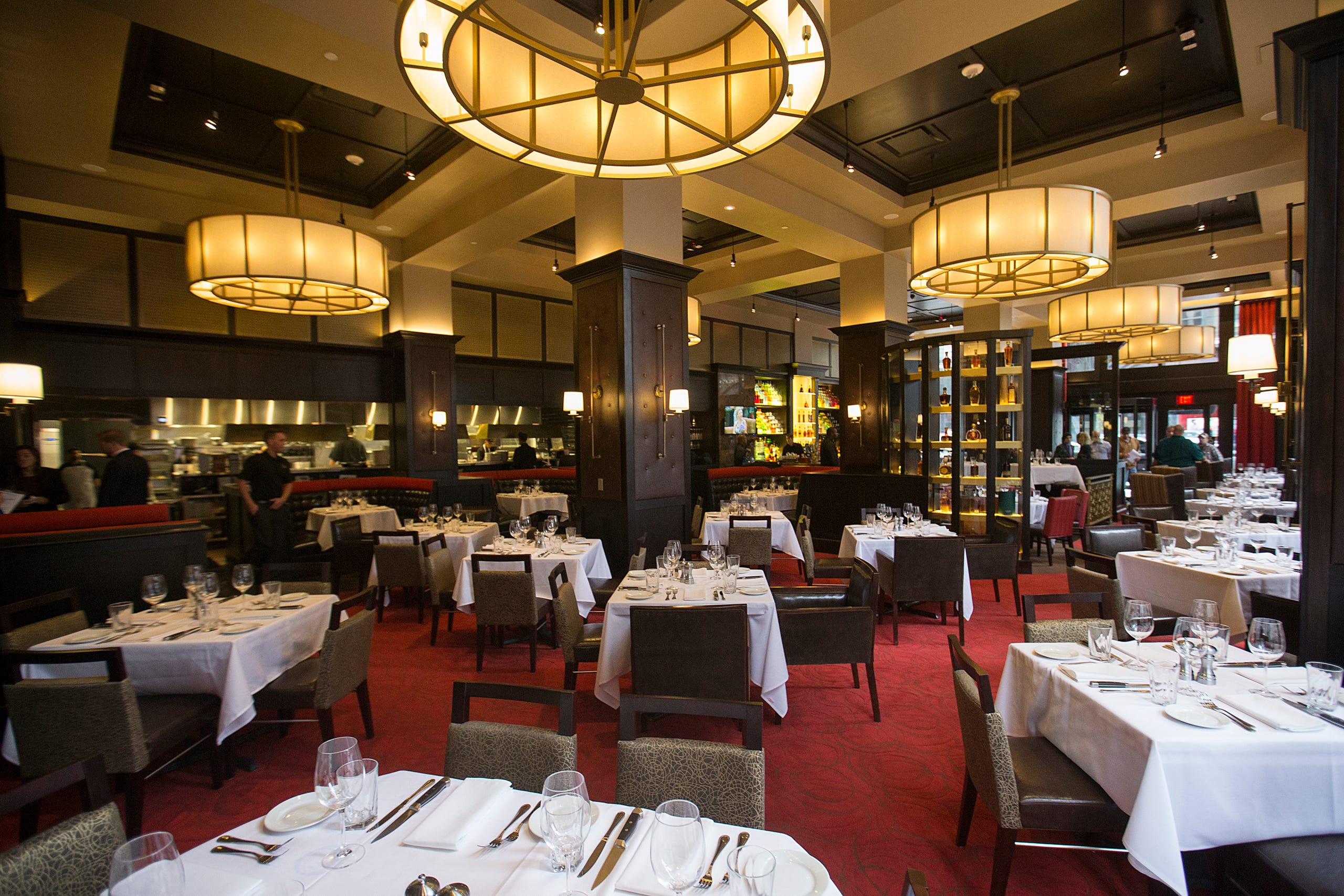 Peek Inside Hyde Park Prime Steakhouse New Downtown