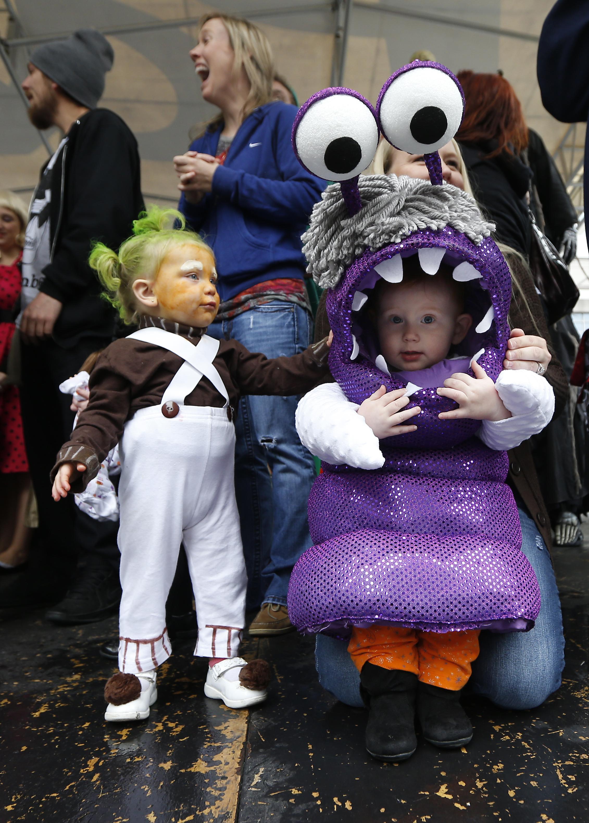 Find out your Greater Cincinnati community trick-or-treat times