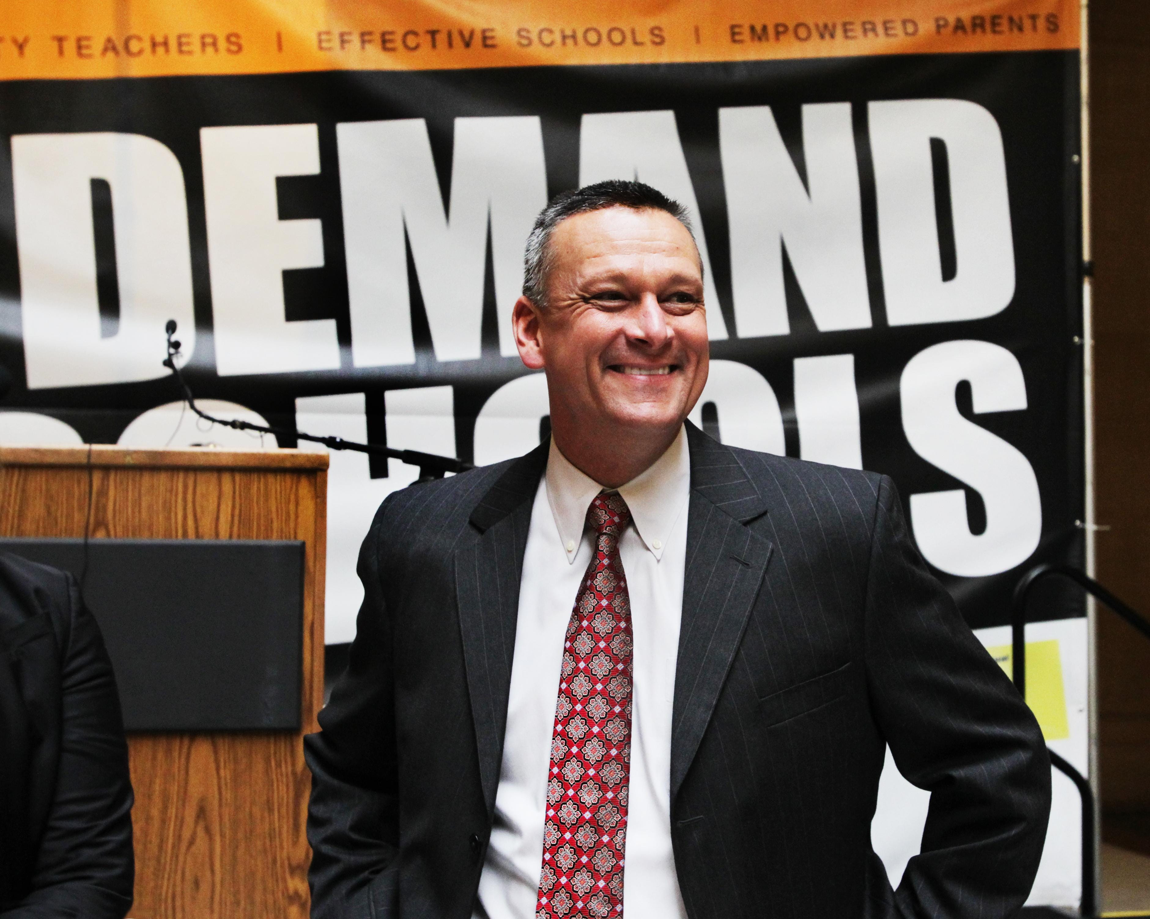 Tony Bennett jumps back into Indiana politics