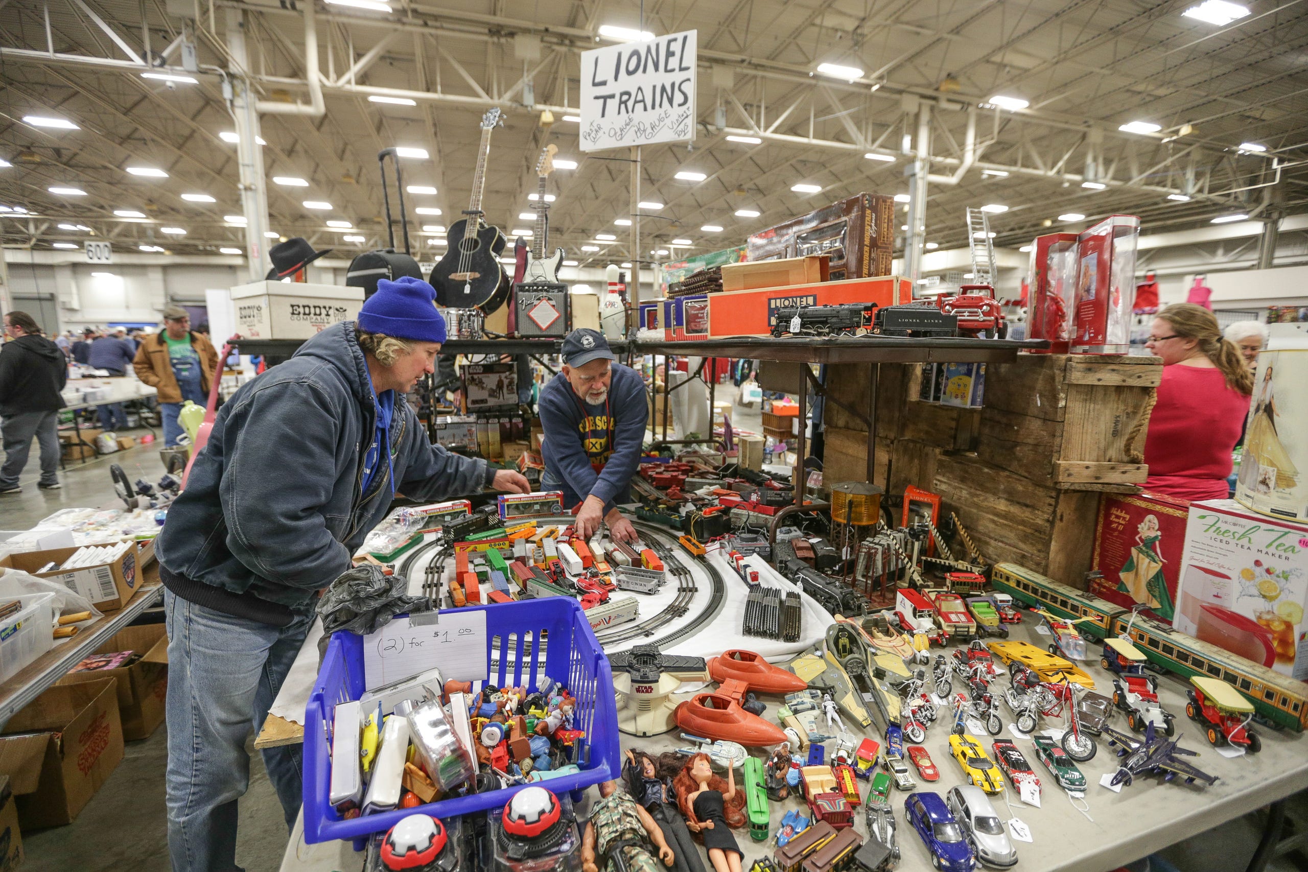 Greater Indianapolis Garage Sale Returns To Indiana State Fairgrounds