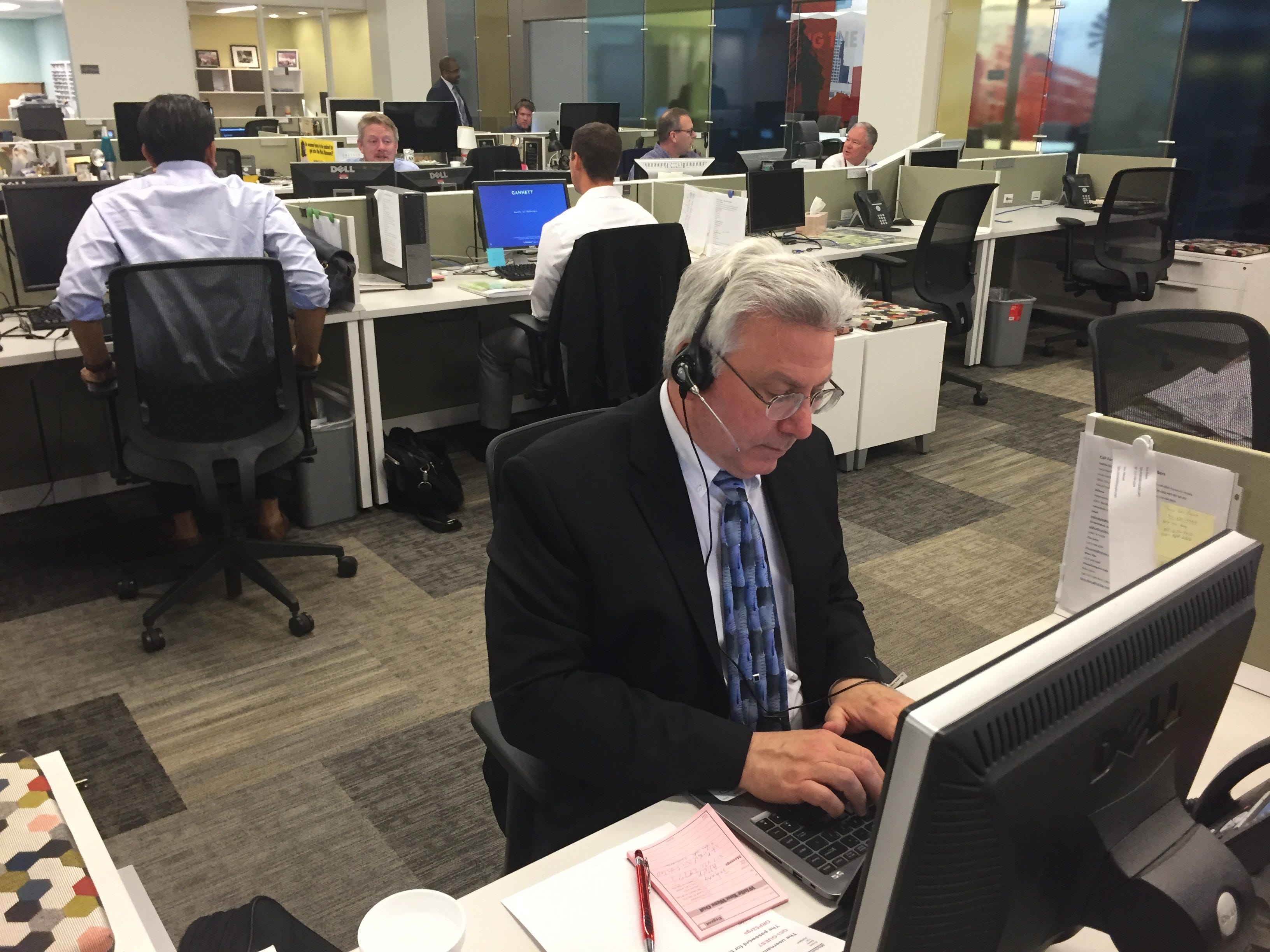 Call-A-Lawyer: You can get free legal advice tonight