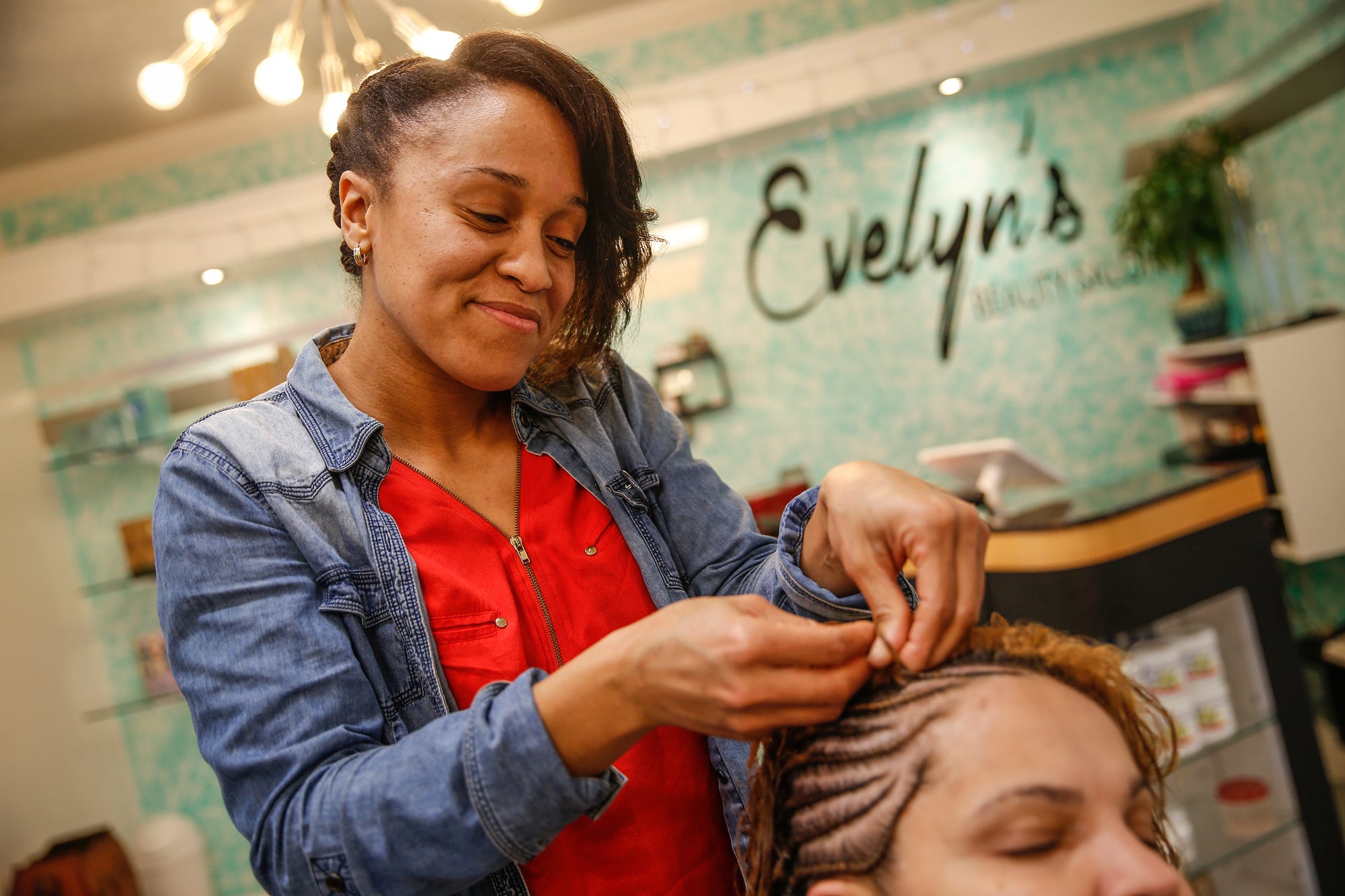 Legislator seeks to untangle hair braiding regulations