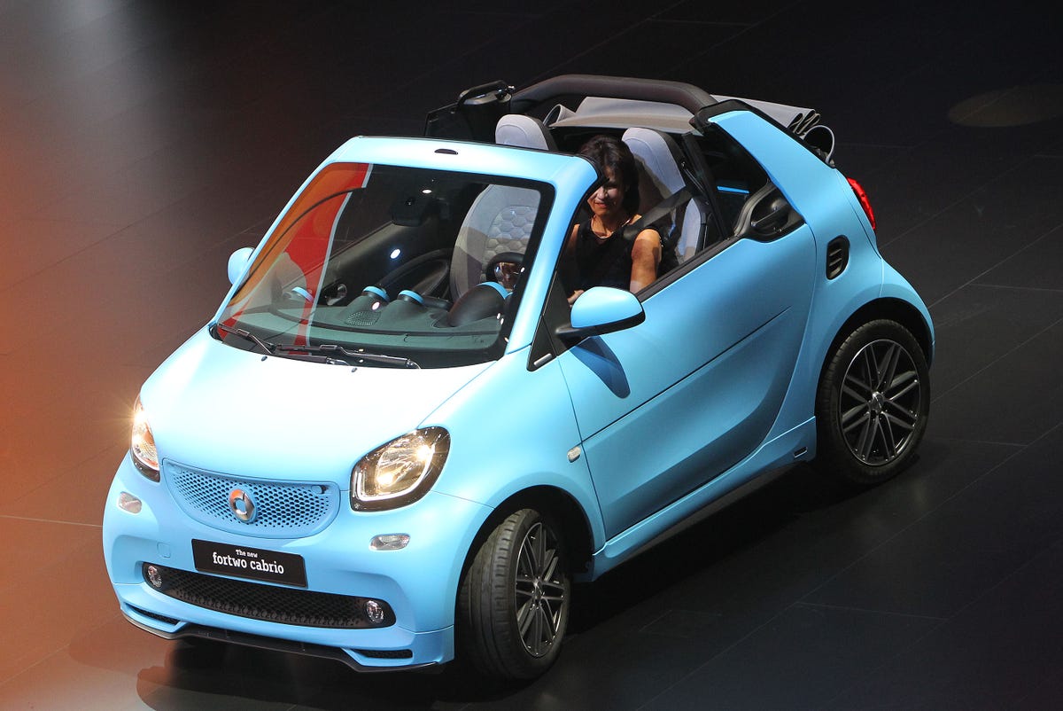 Mercedes To Stop Selling Gas Powered Smart Car In U S