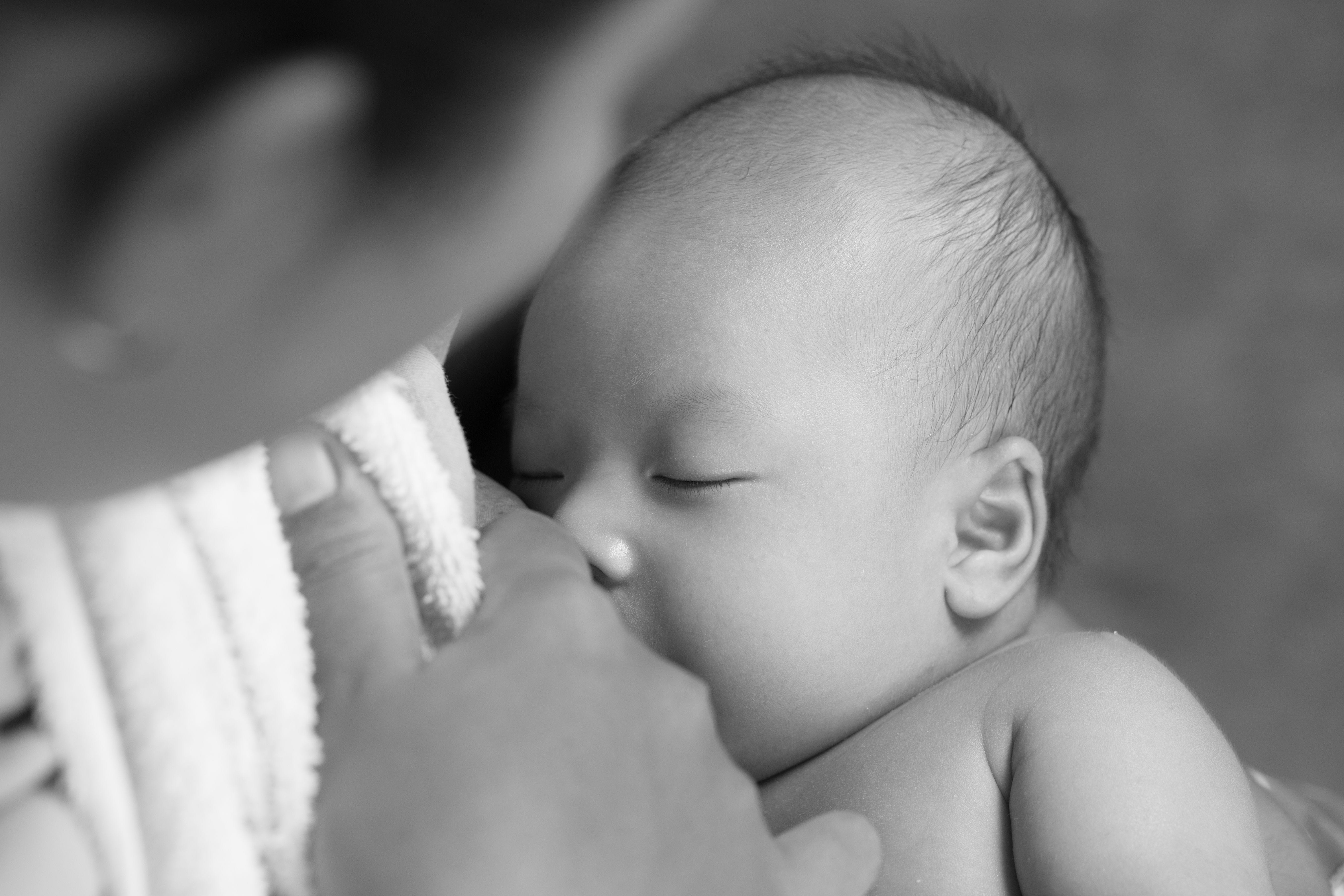 Study says breastfeeding could lower mom's risk of heart disease, stroke