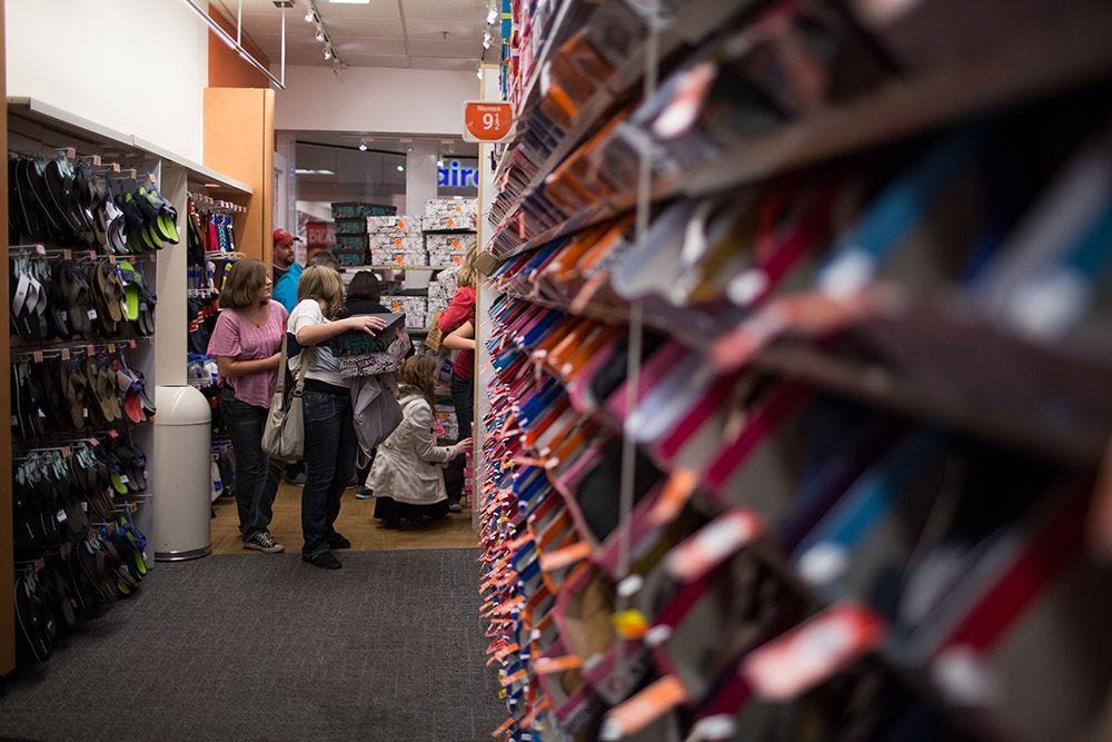Payless reportedly eyes bankruptcy filing, up to 500 store closings
