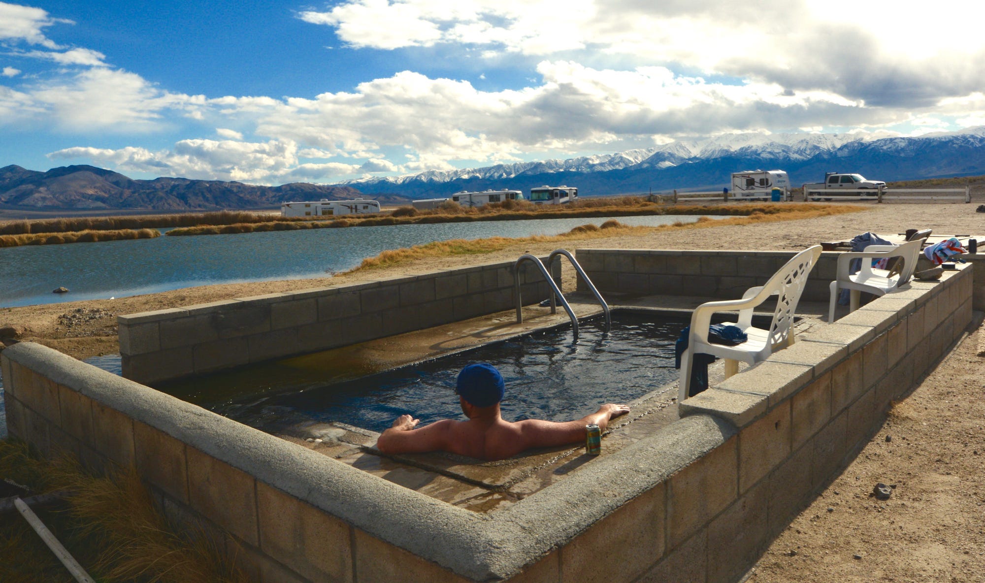 This remote Nevada hot spring is worth the drive. 