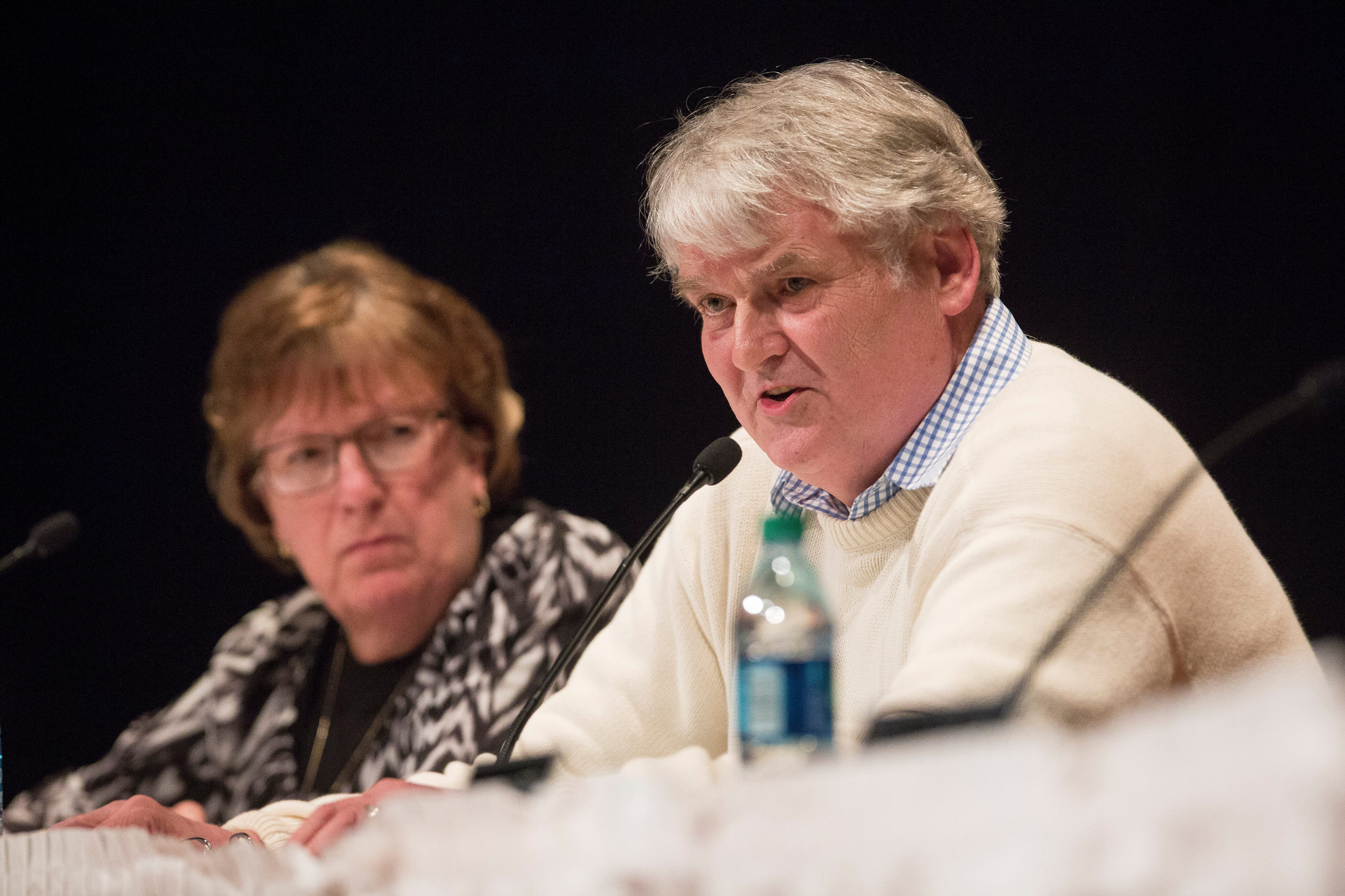 Muncie school board votes to close 3 schools