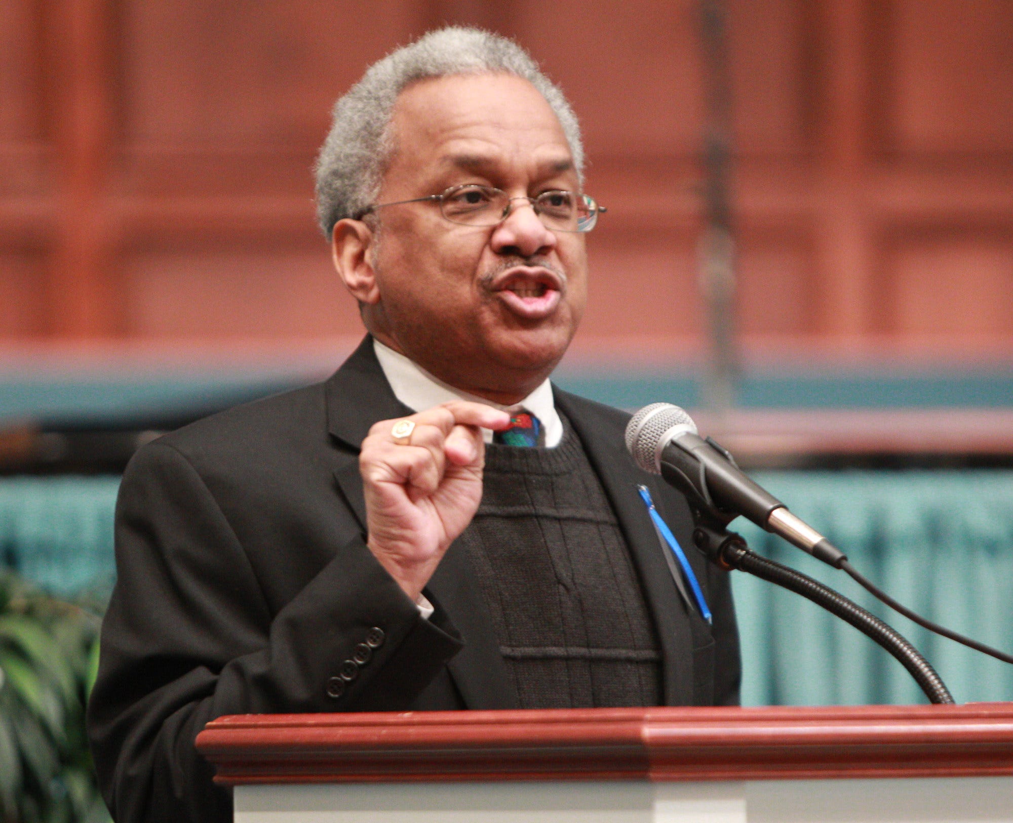 Amos Brown Memorial Way will honor late radio icon