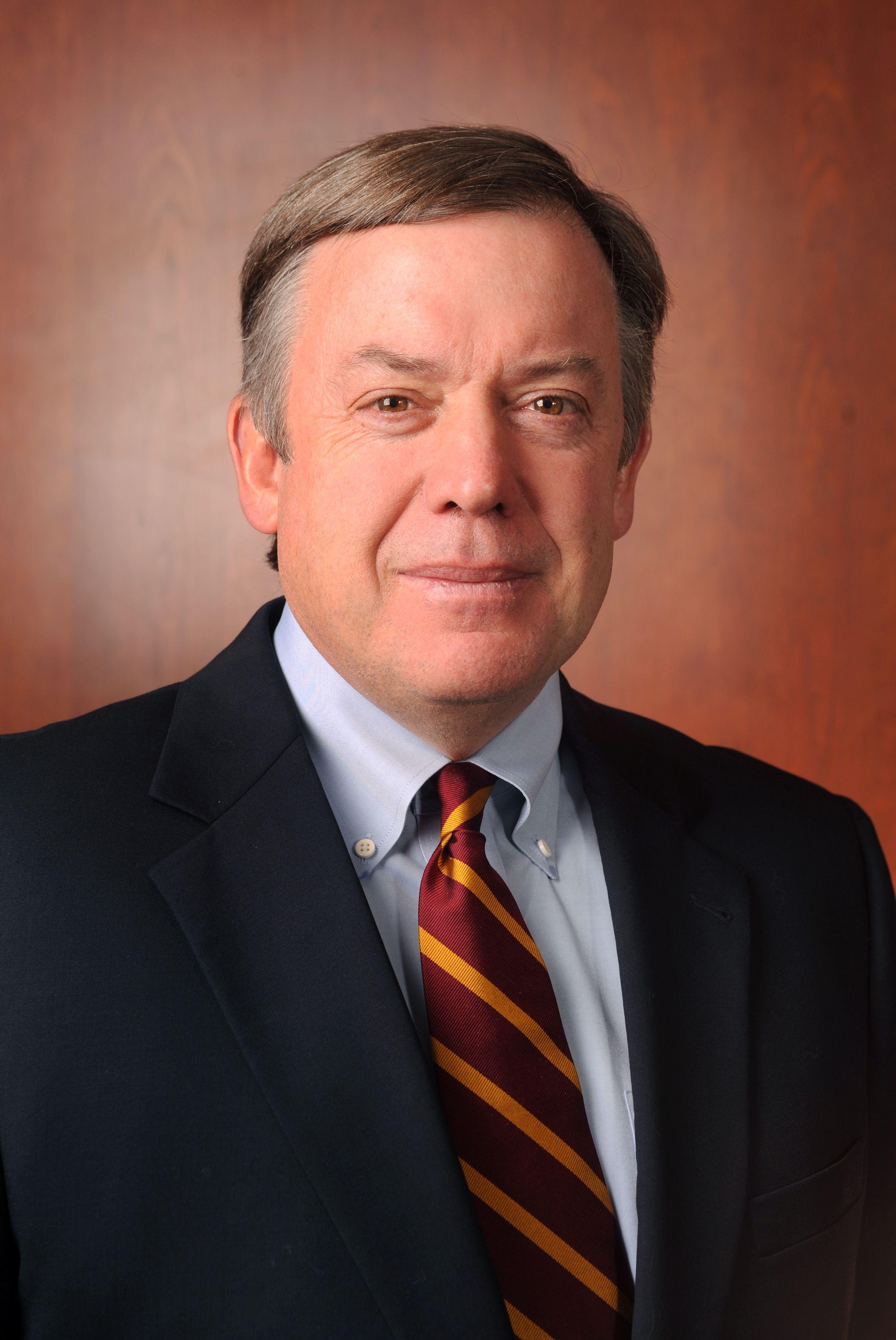 ASU's Michael Crow was top-paid public-university president in 2016, earning $1.5M