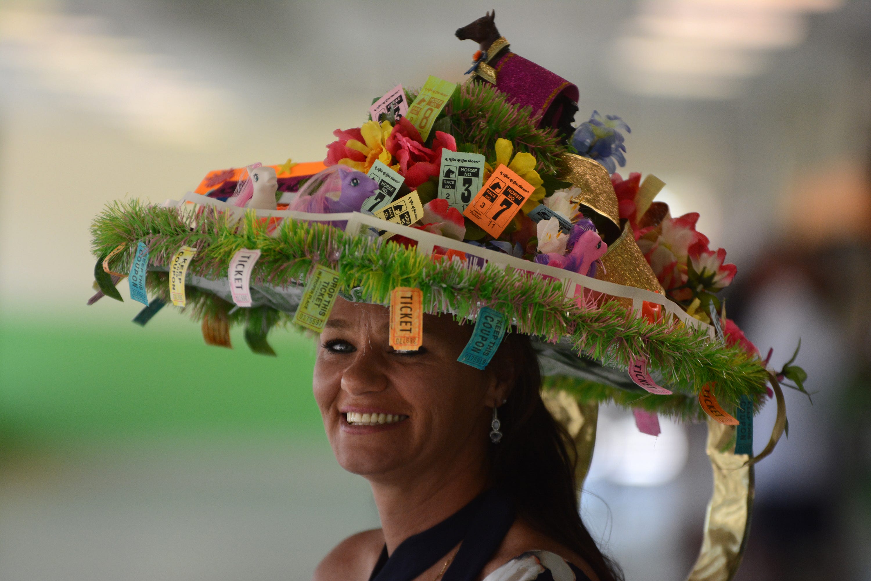 derby hat contest