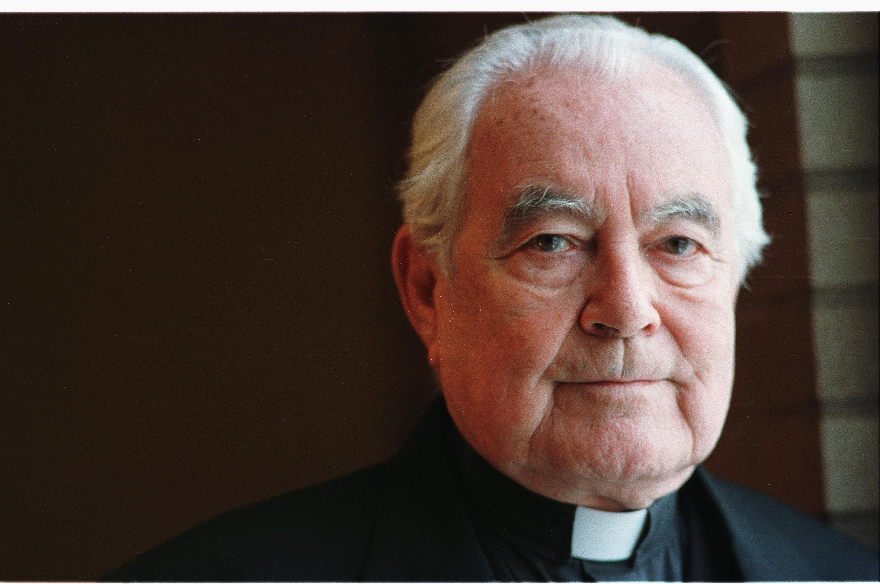 Notre Dame students glimpse Hesburgh’s legacy from his desk