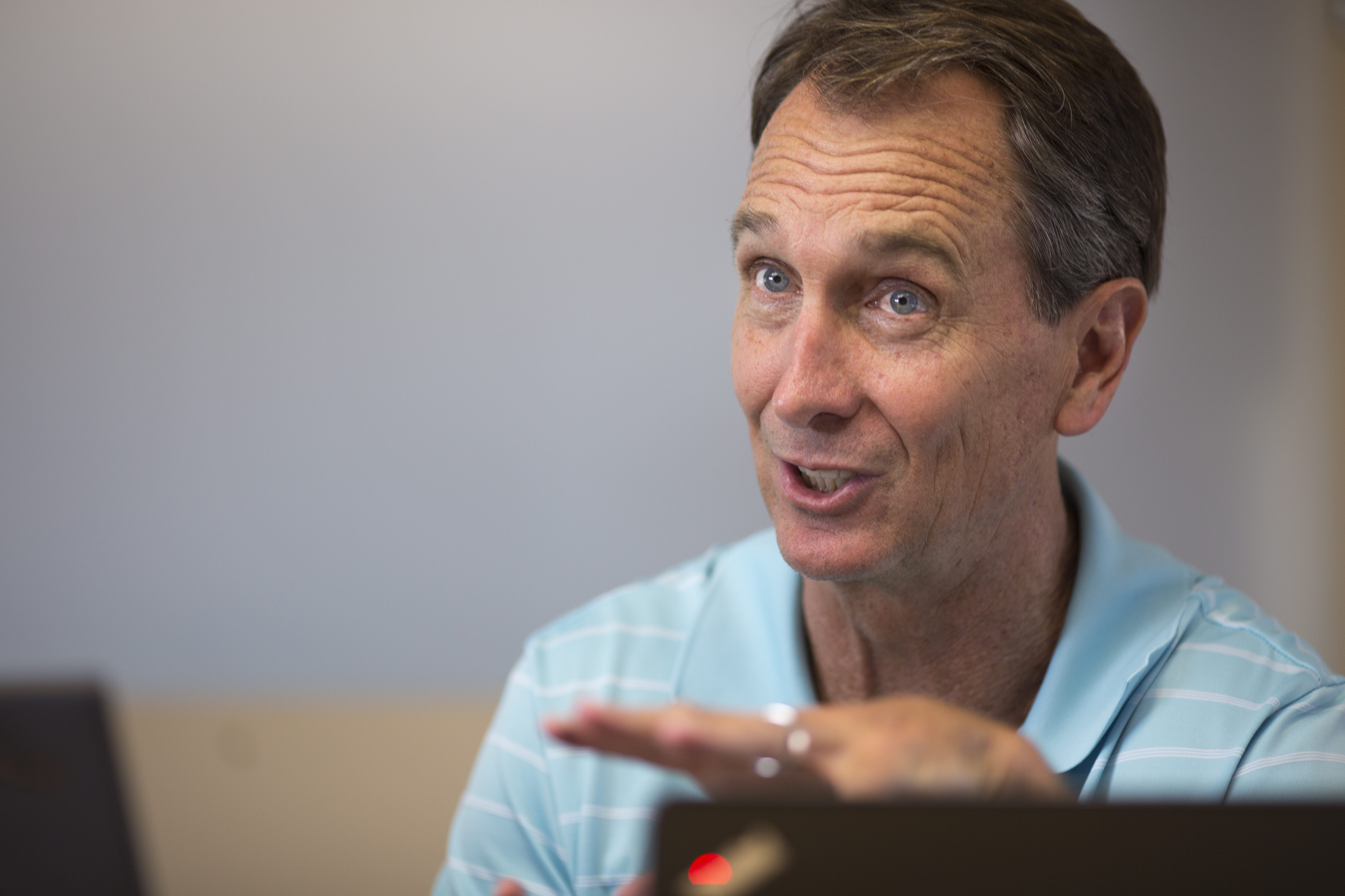 PX: NBC's Cris Collinsworth shows how to eloquently criticize Donald Trump