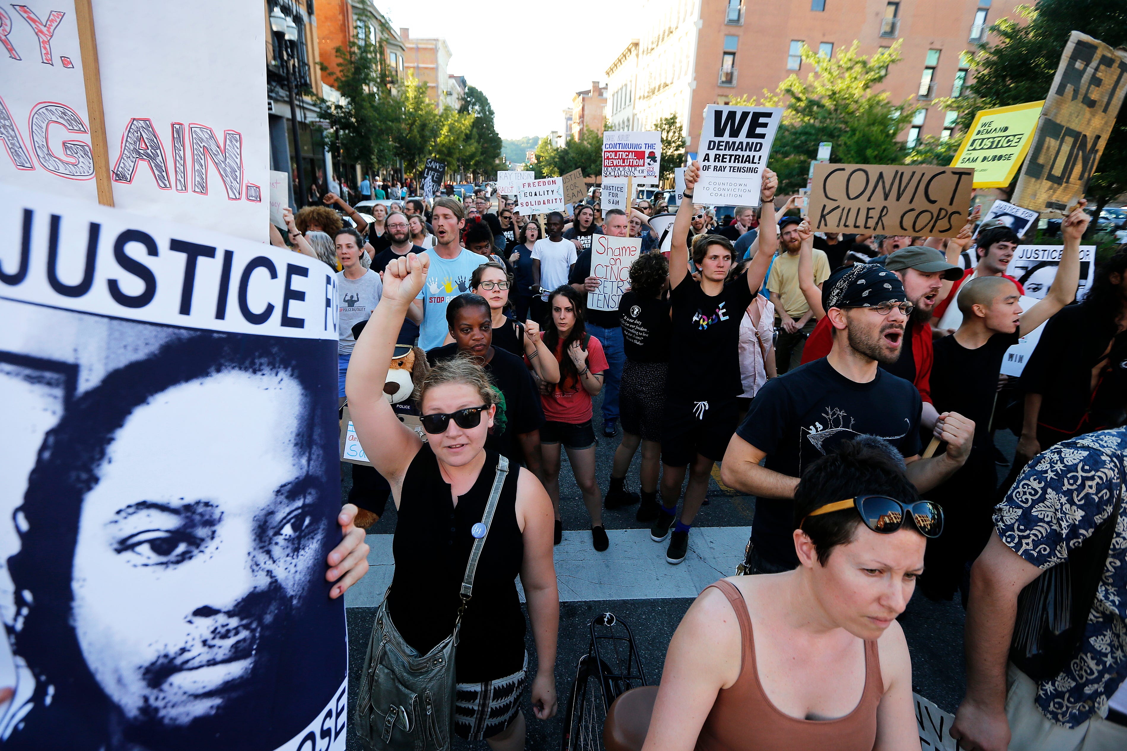 Sam DuBose marchers jam OTR's Vine Street: 'Not business as usual'