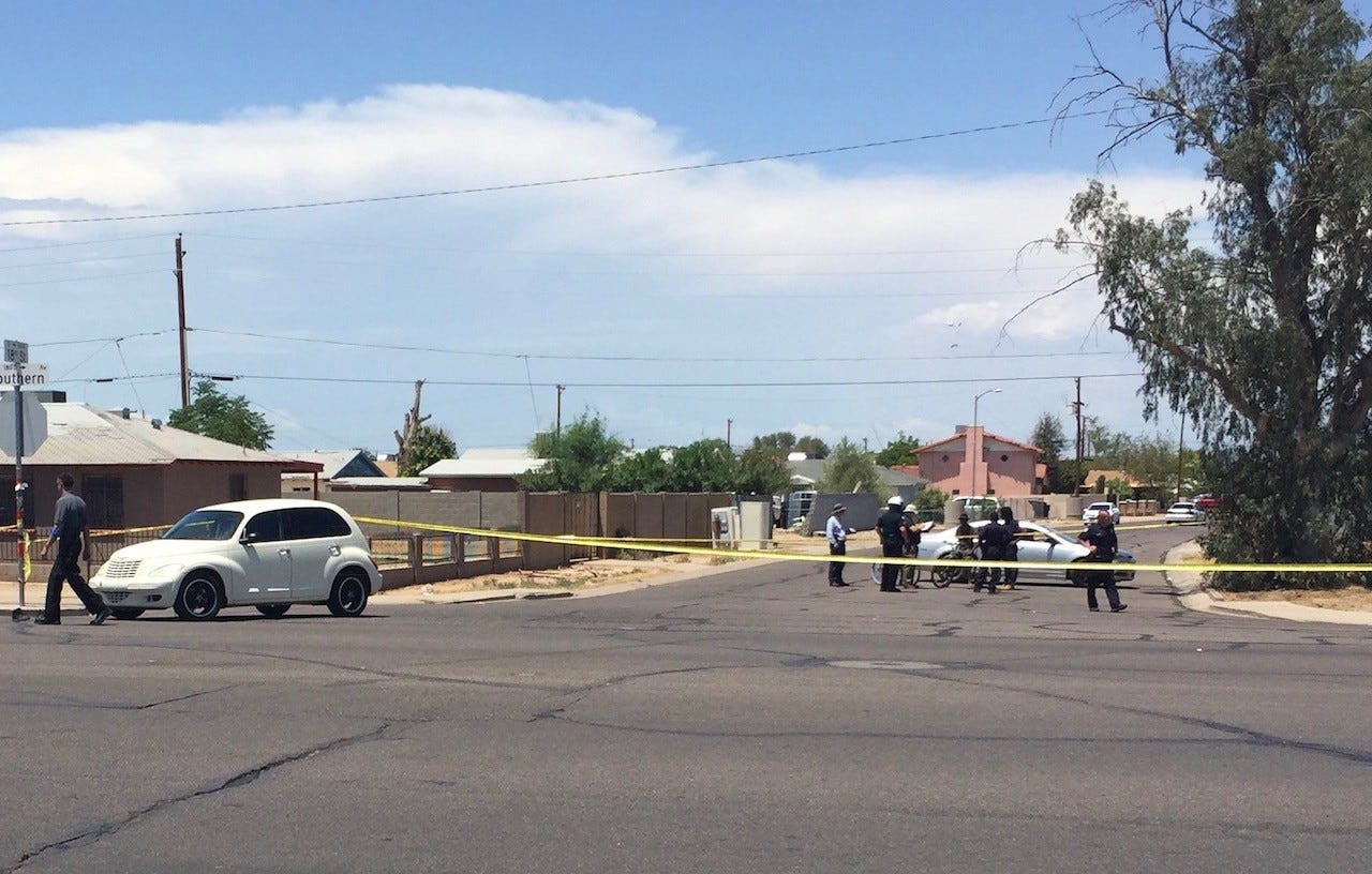 Bicyclist hit by vehicle in Phoenix, suffers life-threatening injuries