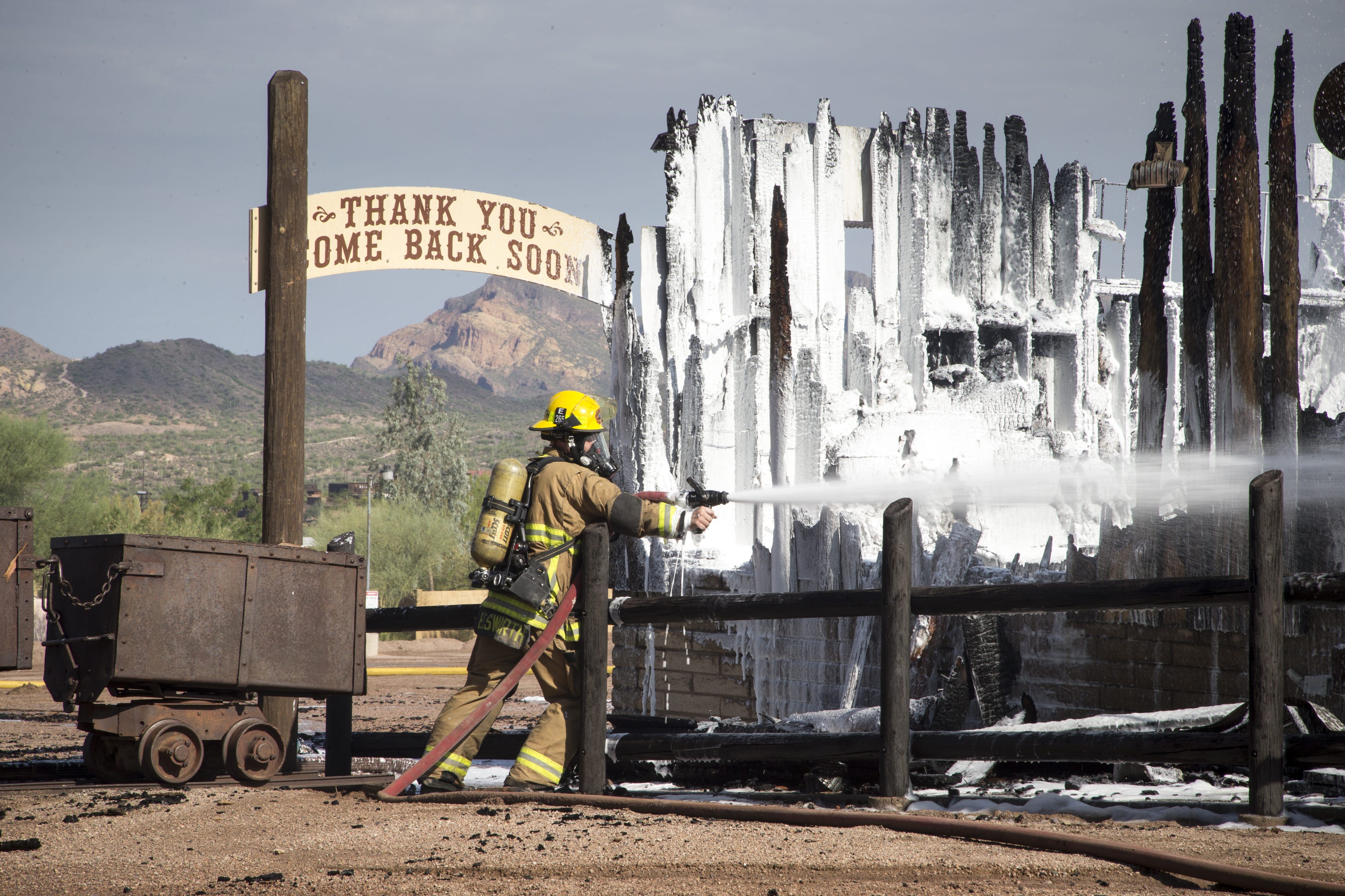 Mining Camp Restaurant in Apache Junction destroyed in fire