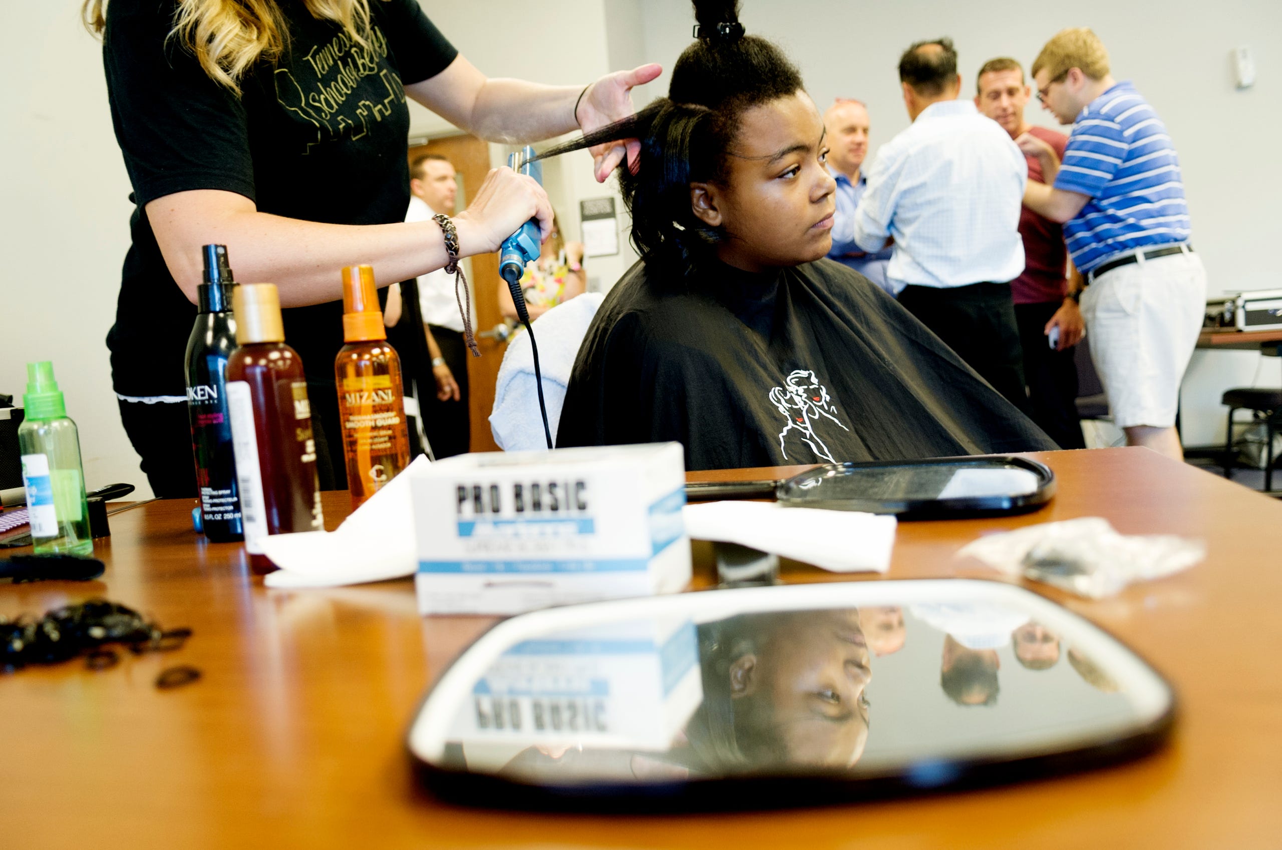 Girls Receive The Full Salon Experience At Boys Girls Club