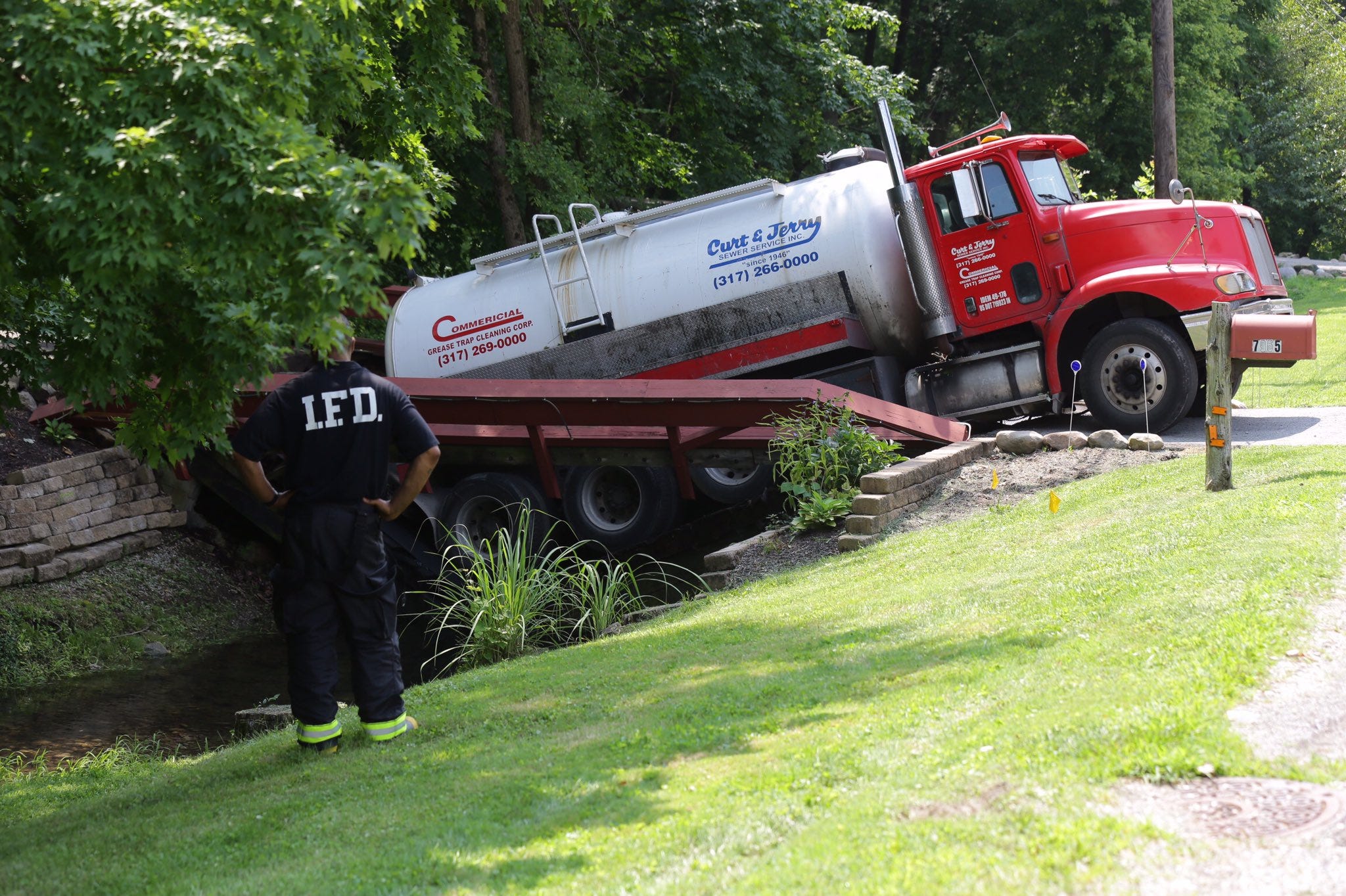 Ewww: Truck spills 2,000 gallons of human waste on Indy's north side