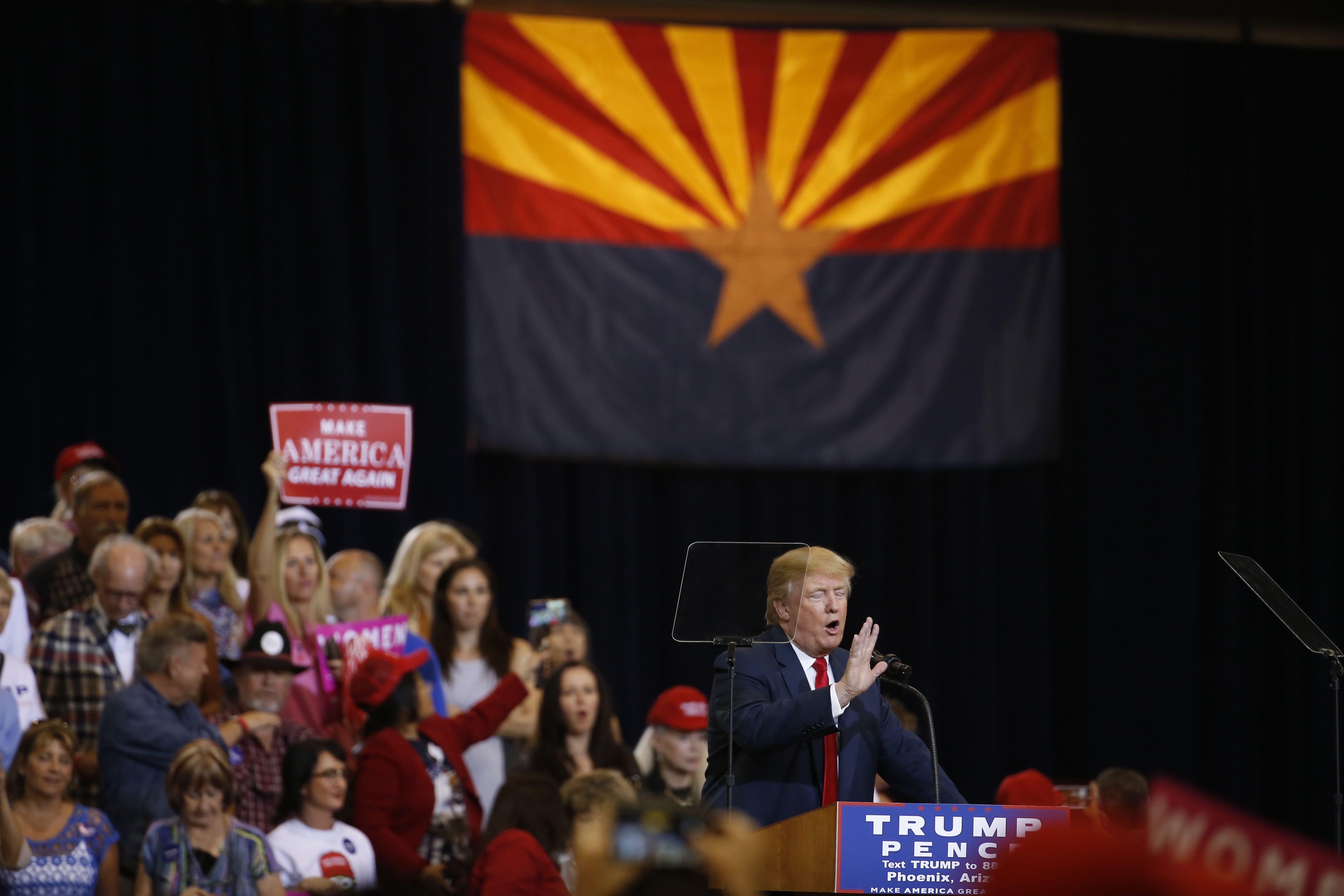 How to attend (or protest at) President Trump&apos;s Phoenix rally Tuesday