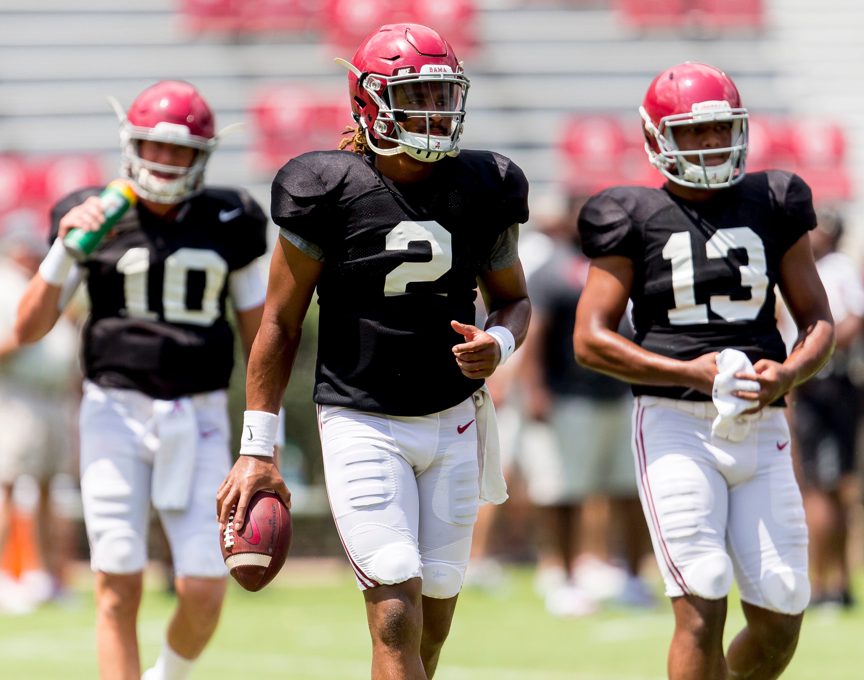 Bryce Young on following 3 consecutive NFL QBs at Alabama: 'It's something that you sign up for'
