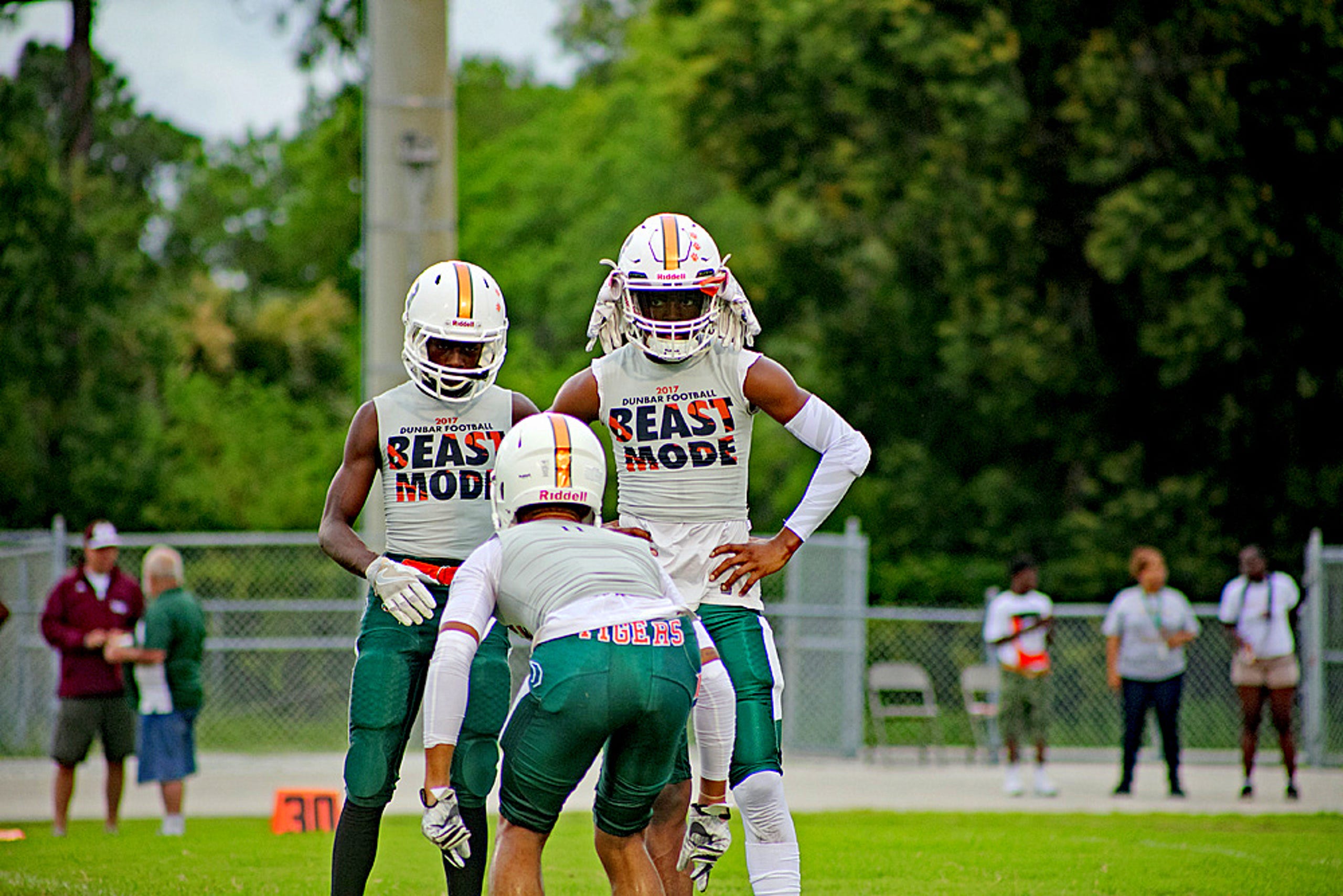 Dunbar Vs Charlotte High Football