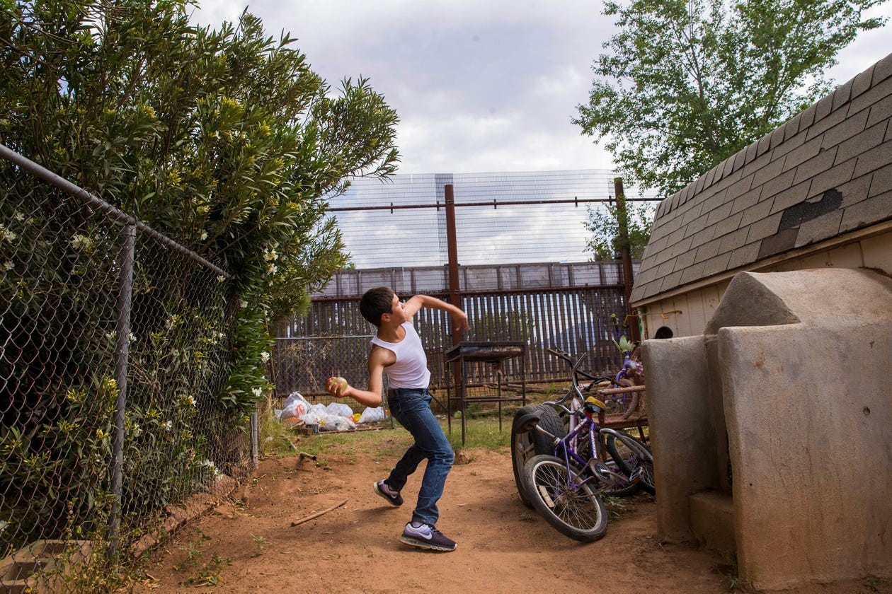 2 000 Mile Journey In The Shadow Of The Border Wall