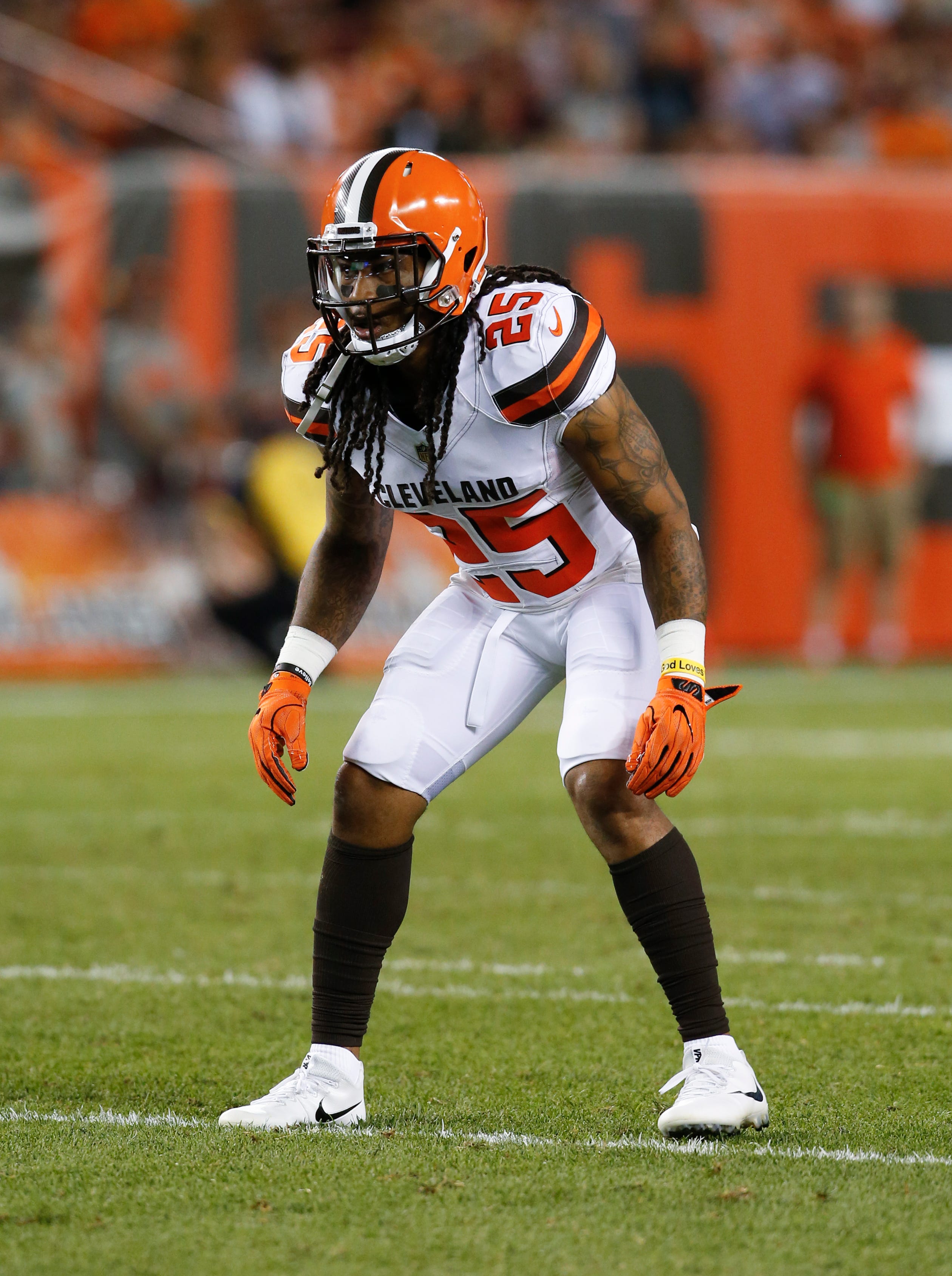 Cleveland Browns release safety Calvin Pryor due to fight with teammate, per report