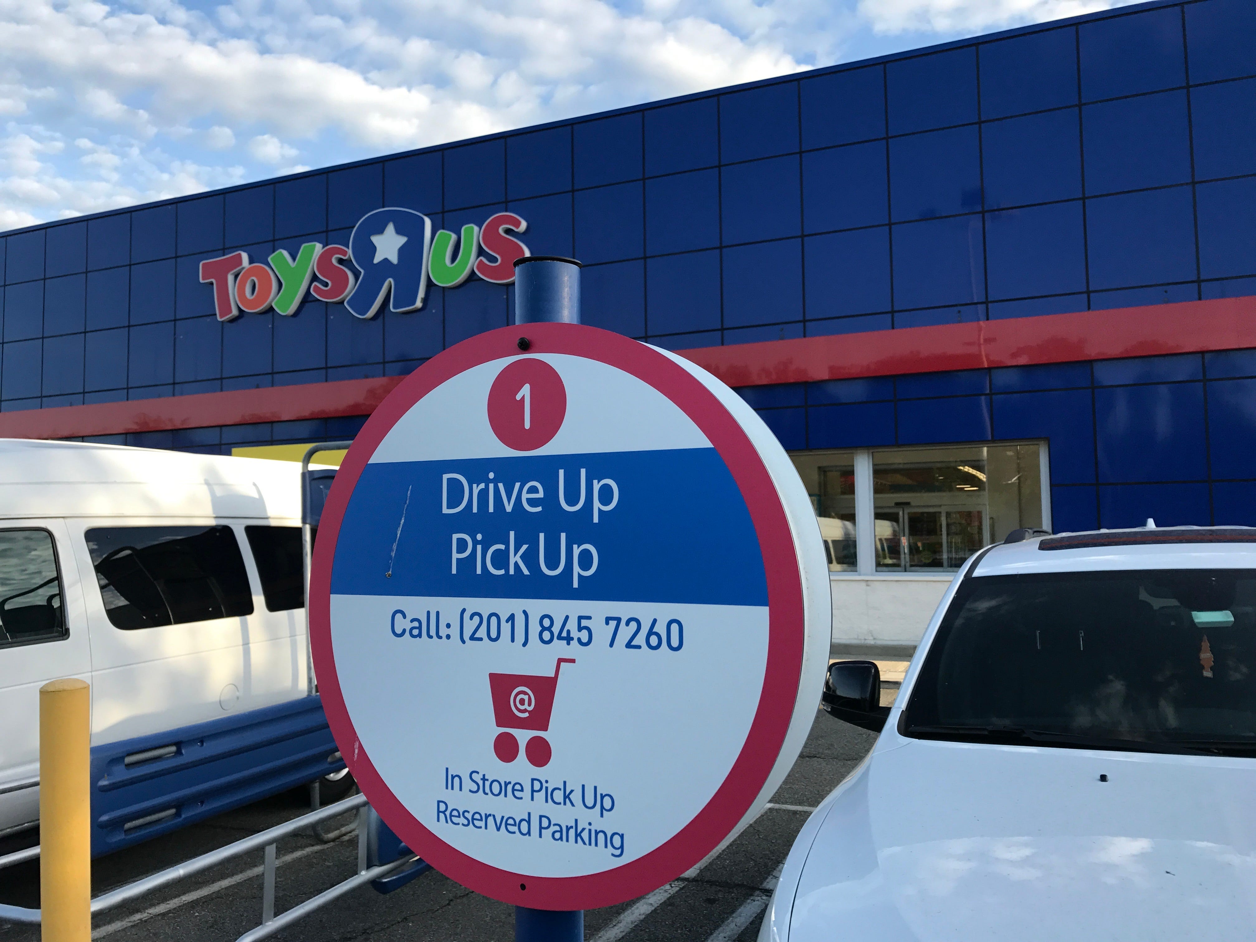 Toys ‘R’ Us bankruptcy What it means for shoppers Debra Petti
