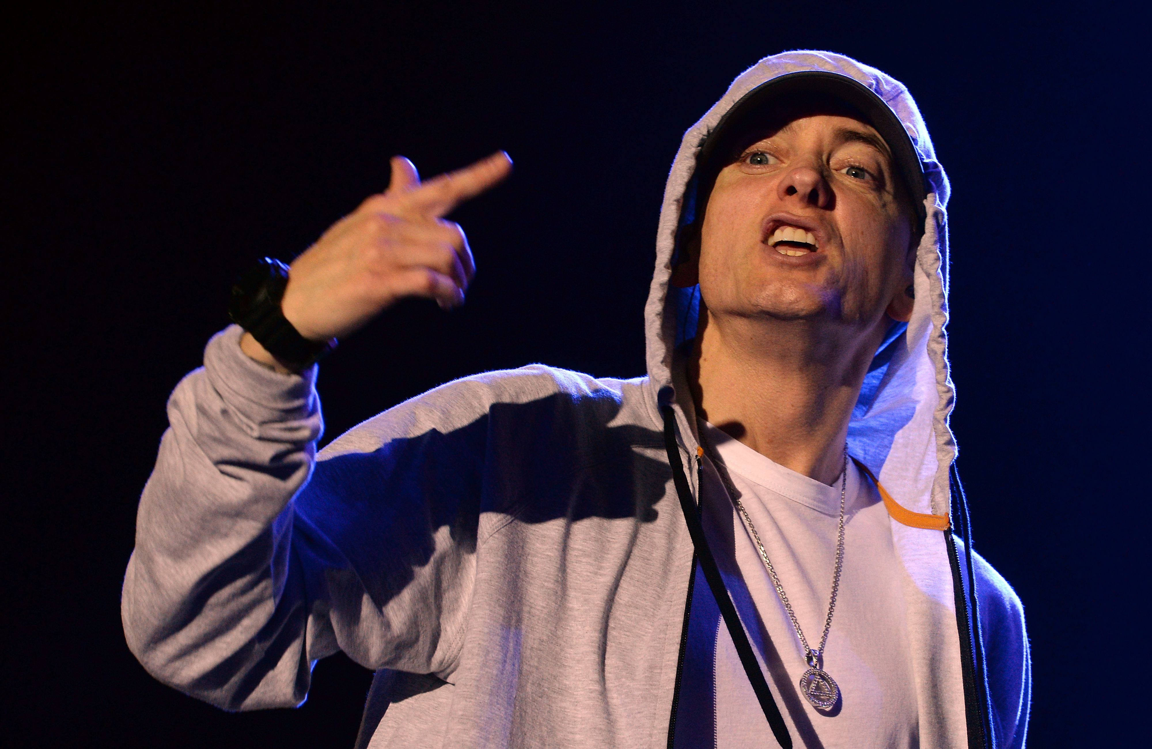 Colin Kaepernick, LeBron James respond to Eminem's rap on Donald Trump