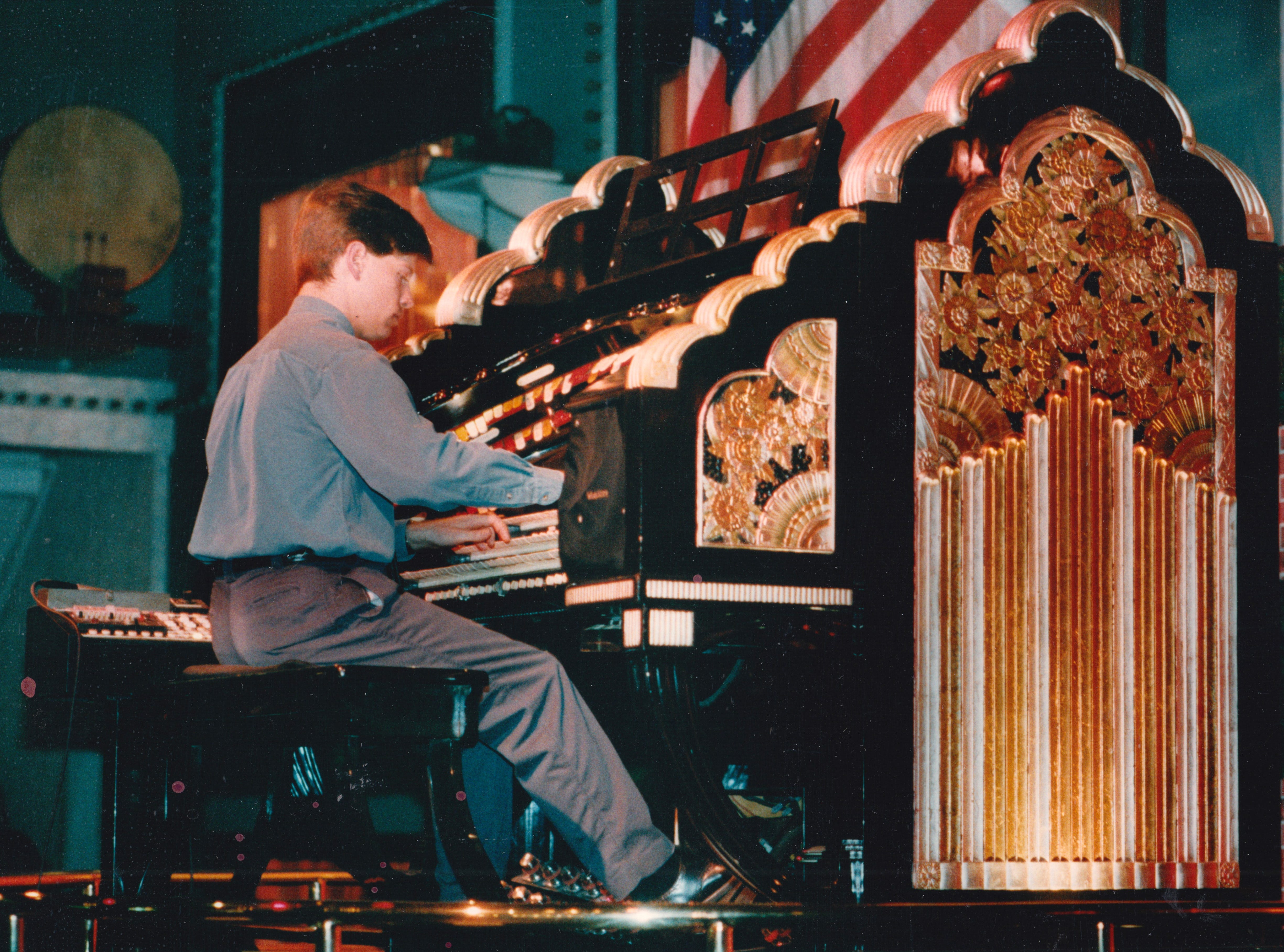 Whatever happened to: The Paramount Music Palace organ