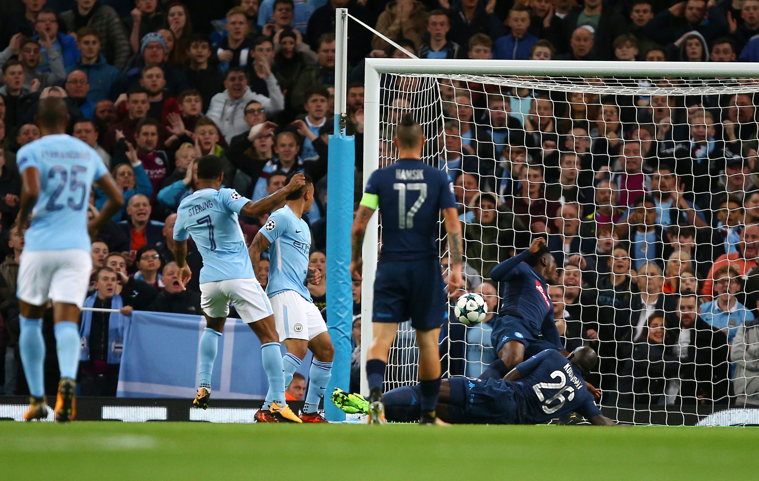 Man City beats Napoli 2-1 for 3rd win in Champions League