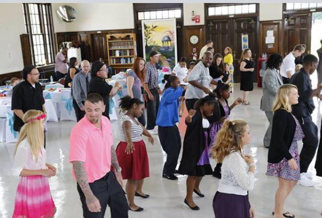 One woman's mission to help imprisoned dads reconnect with their daughters