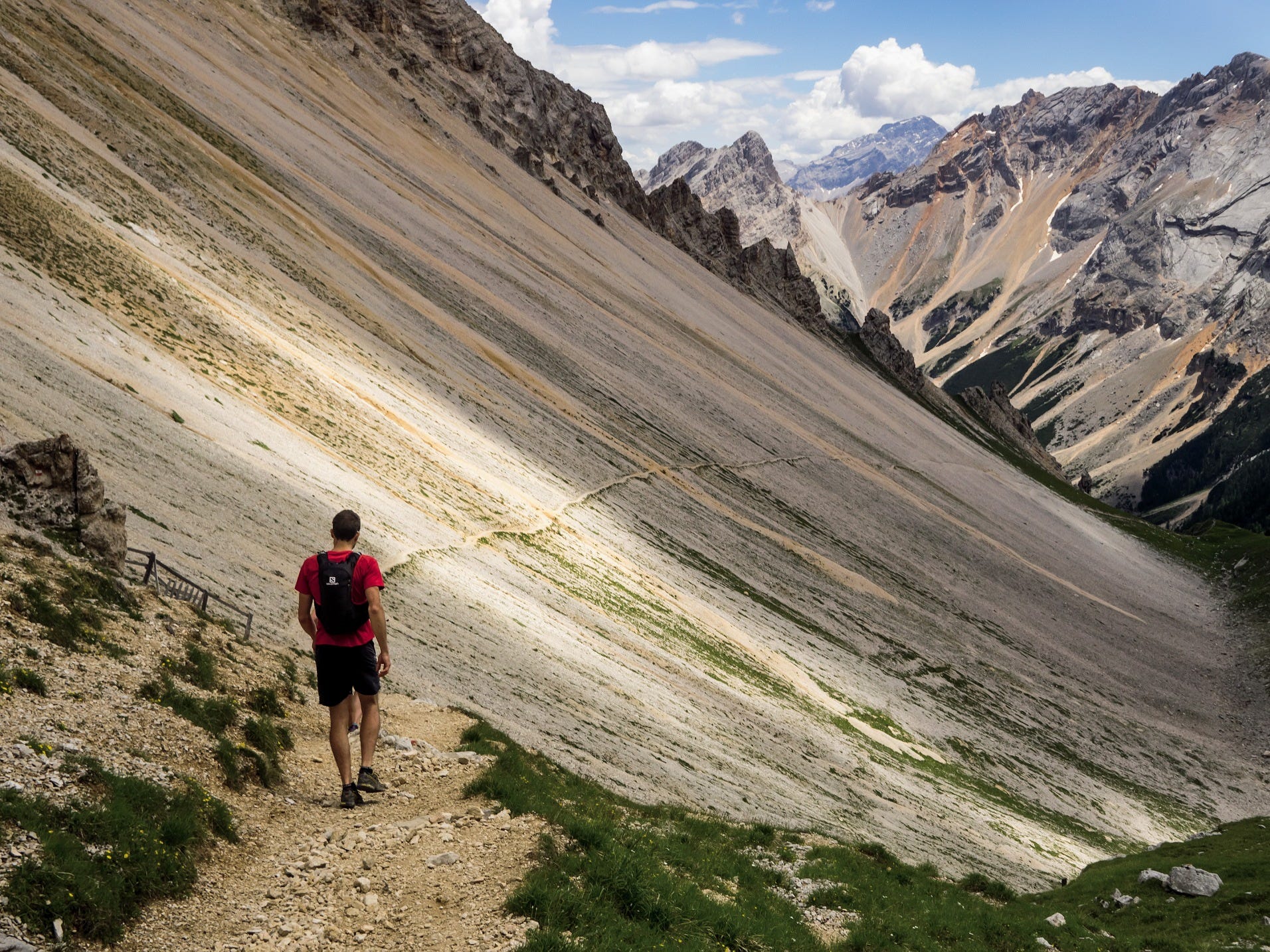 10 Great Trails For Hearty Winter Hikers 9news Com