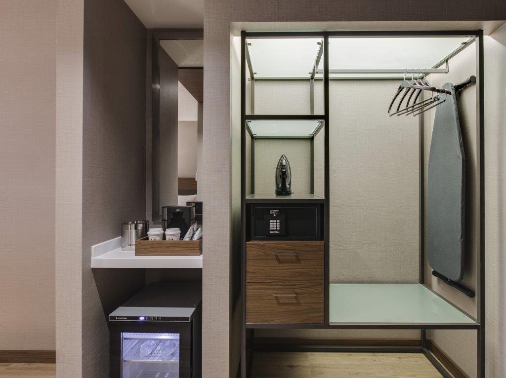 Hotels Get Rid Of Closets Add Other Storage Solutions